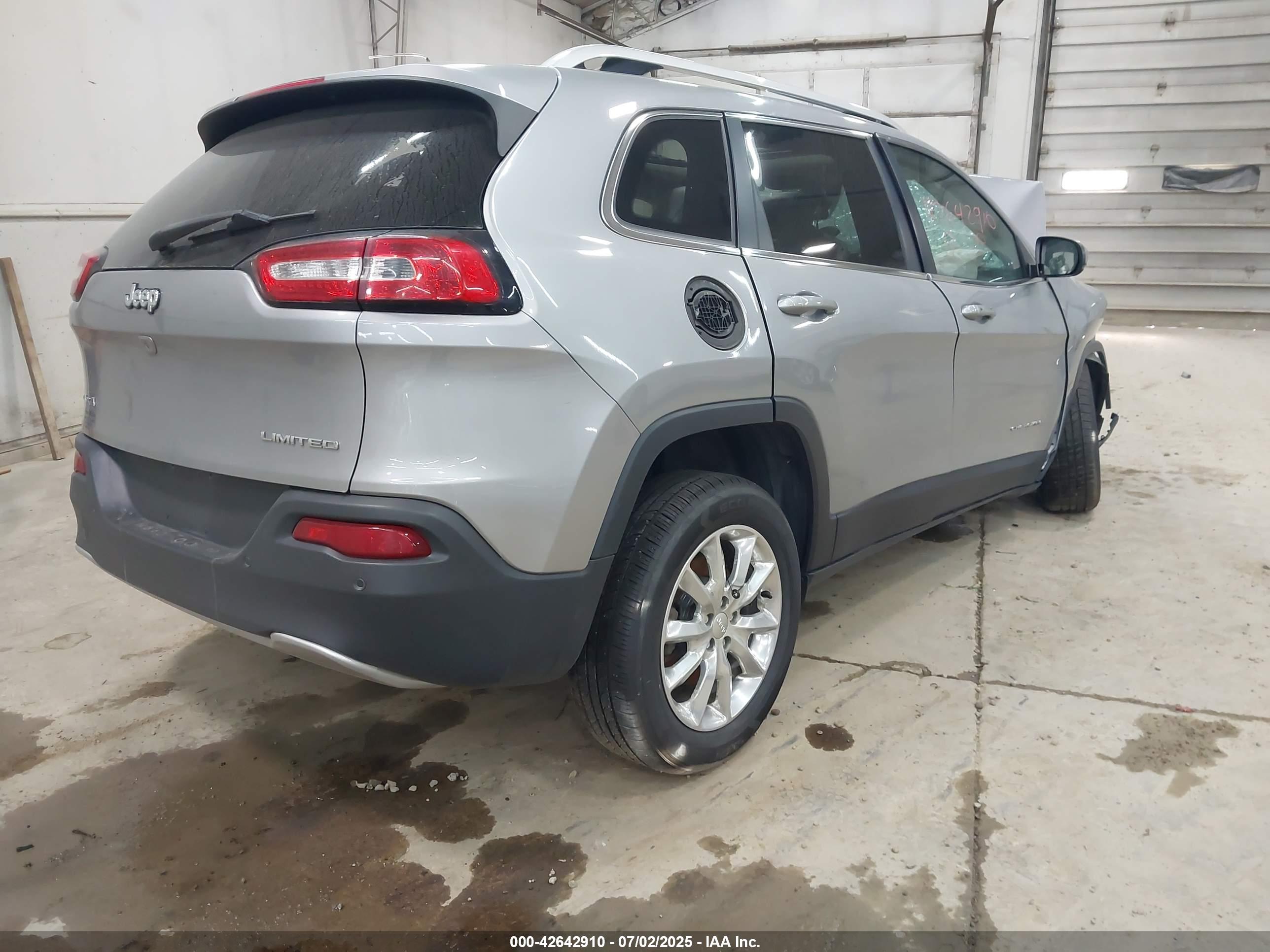 JEEP CHEROKEE image 4