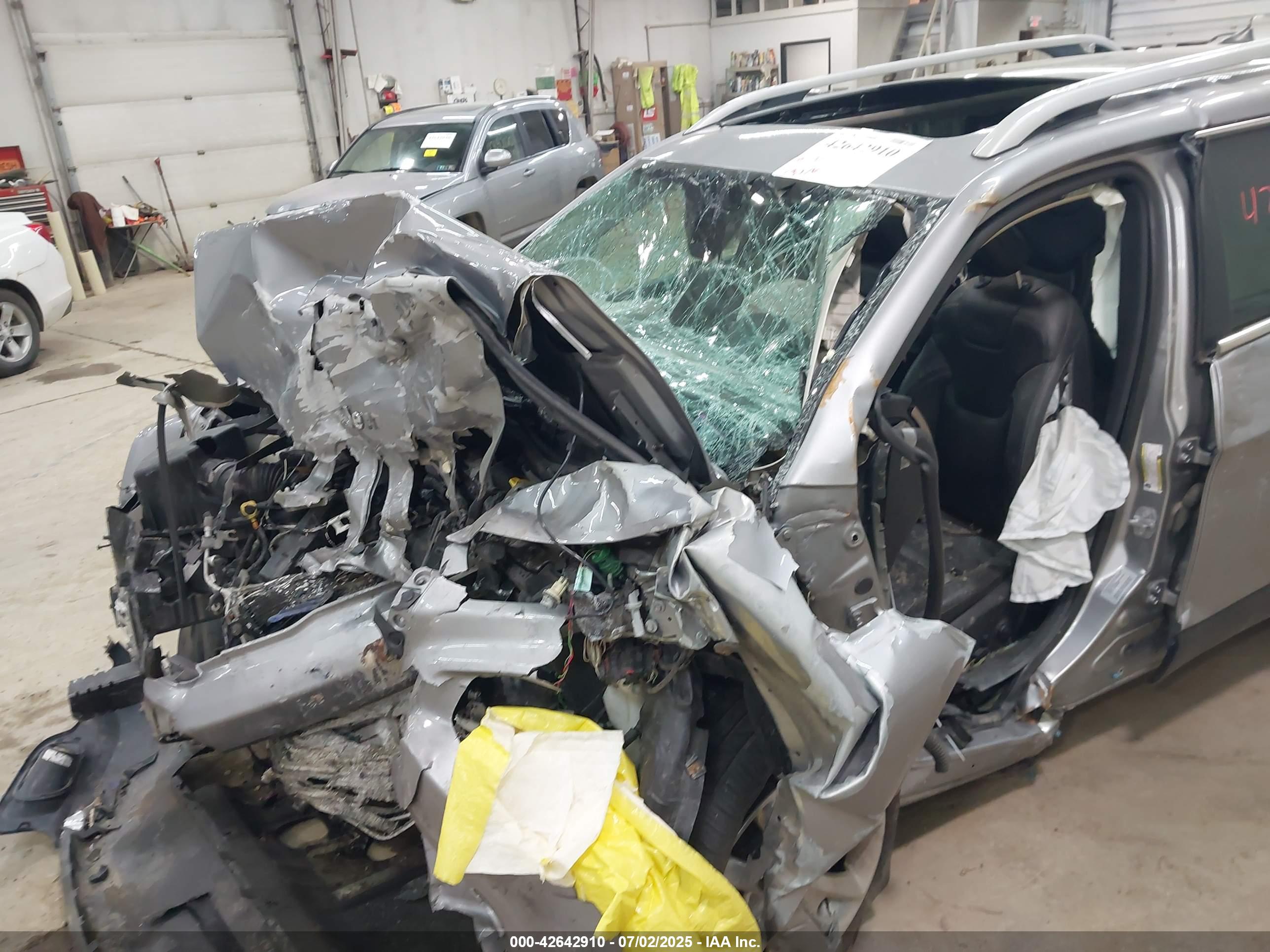 JEEP CHEROKEE image 6