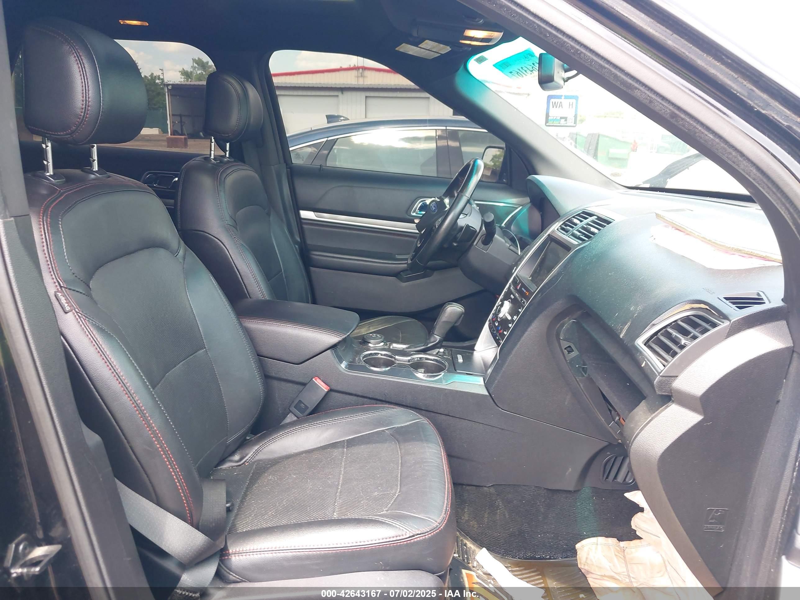 FORD EXPLORER image 5