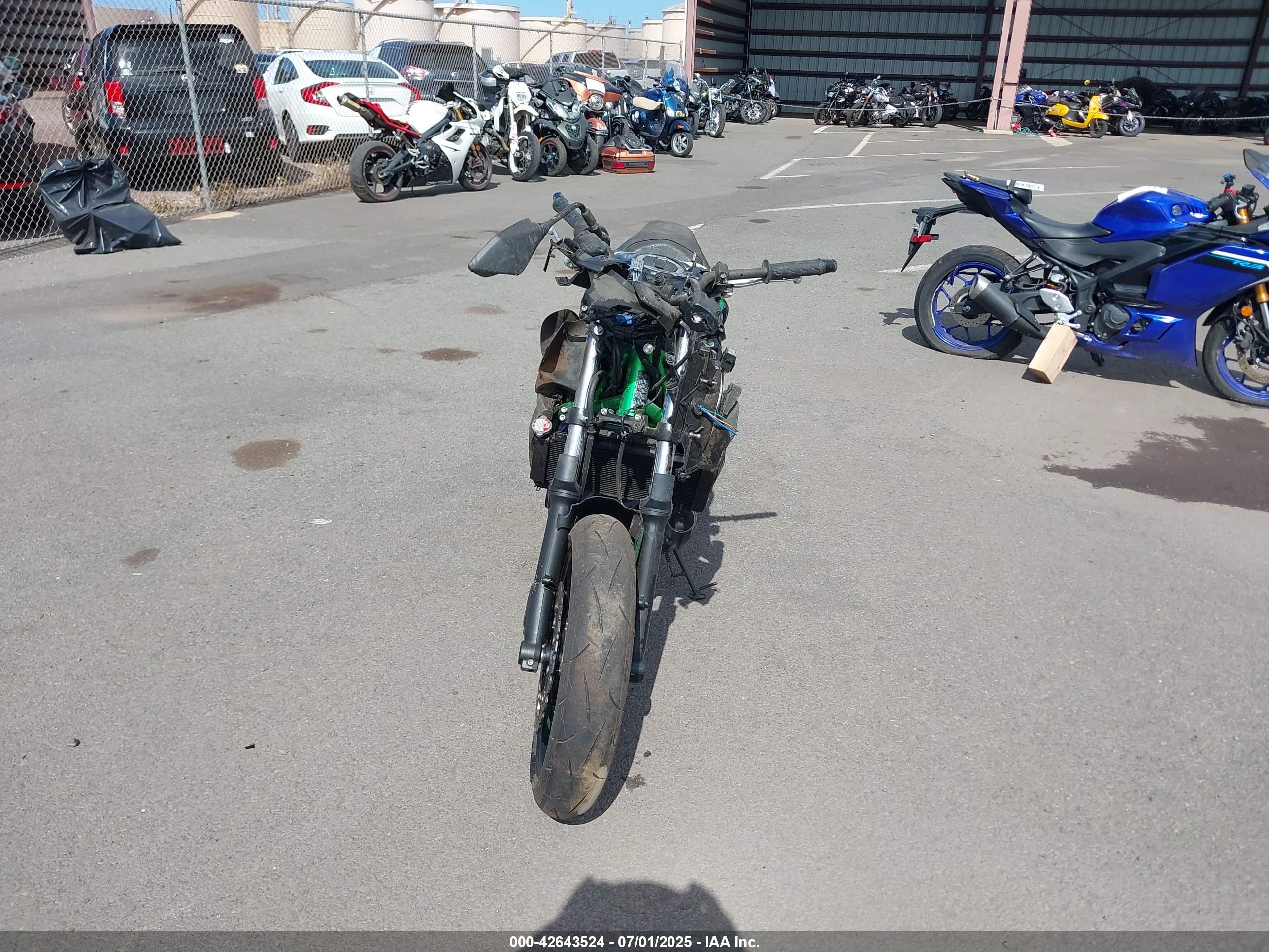 KAWASAKI ER650 image 5