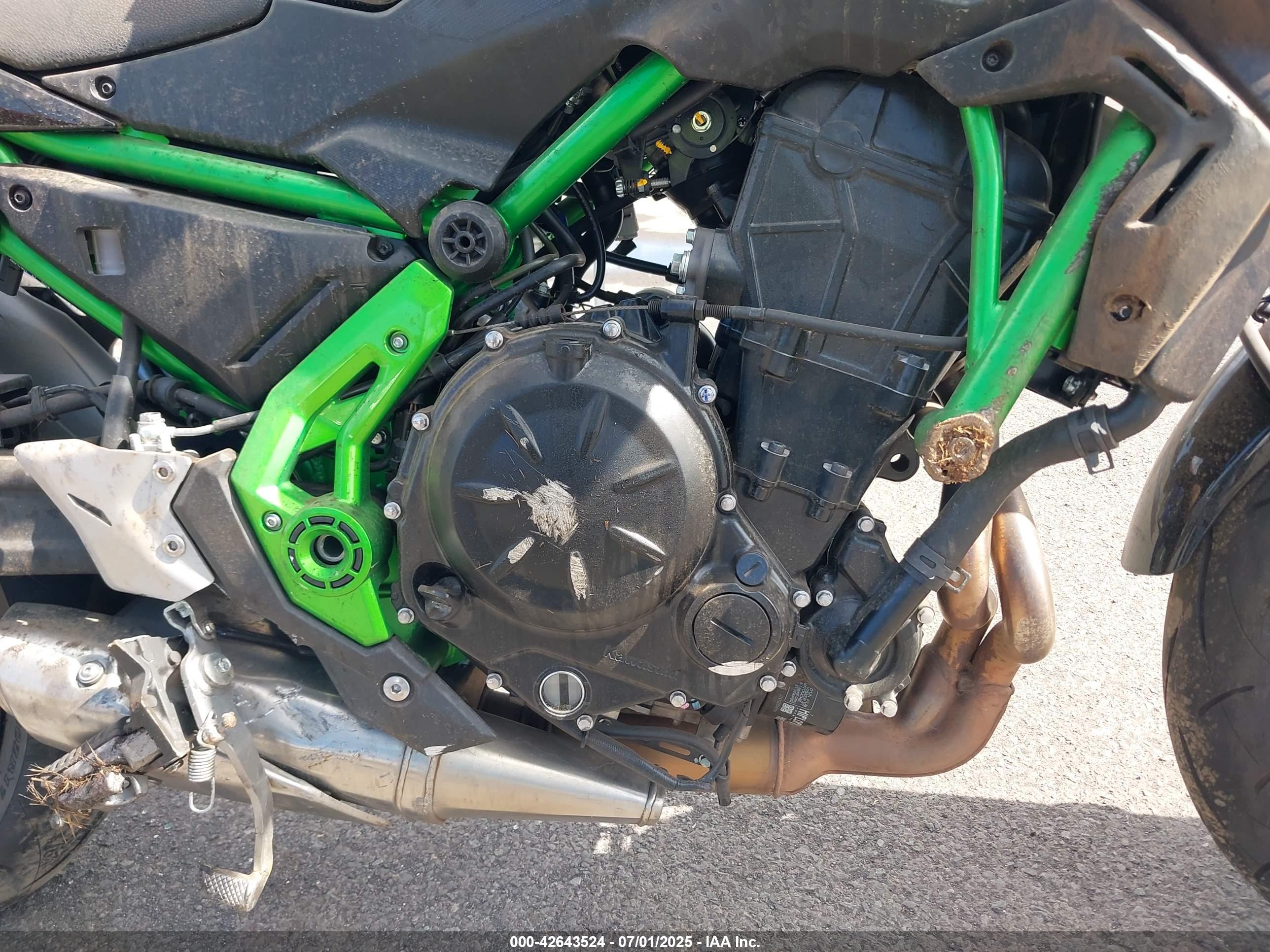 KAWASAKI ER650 image 8