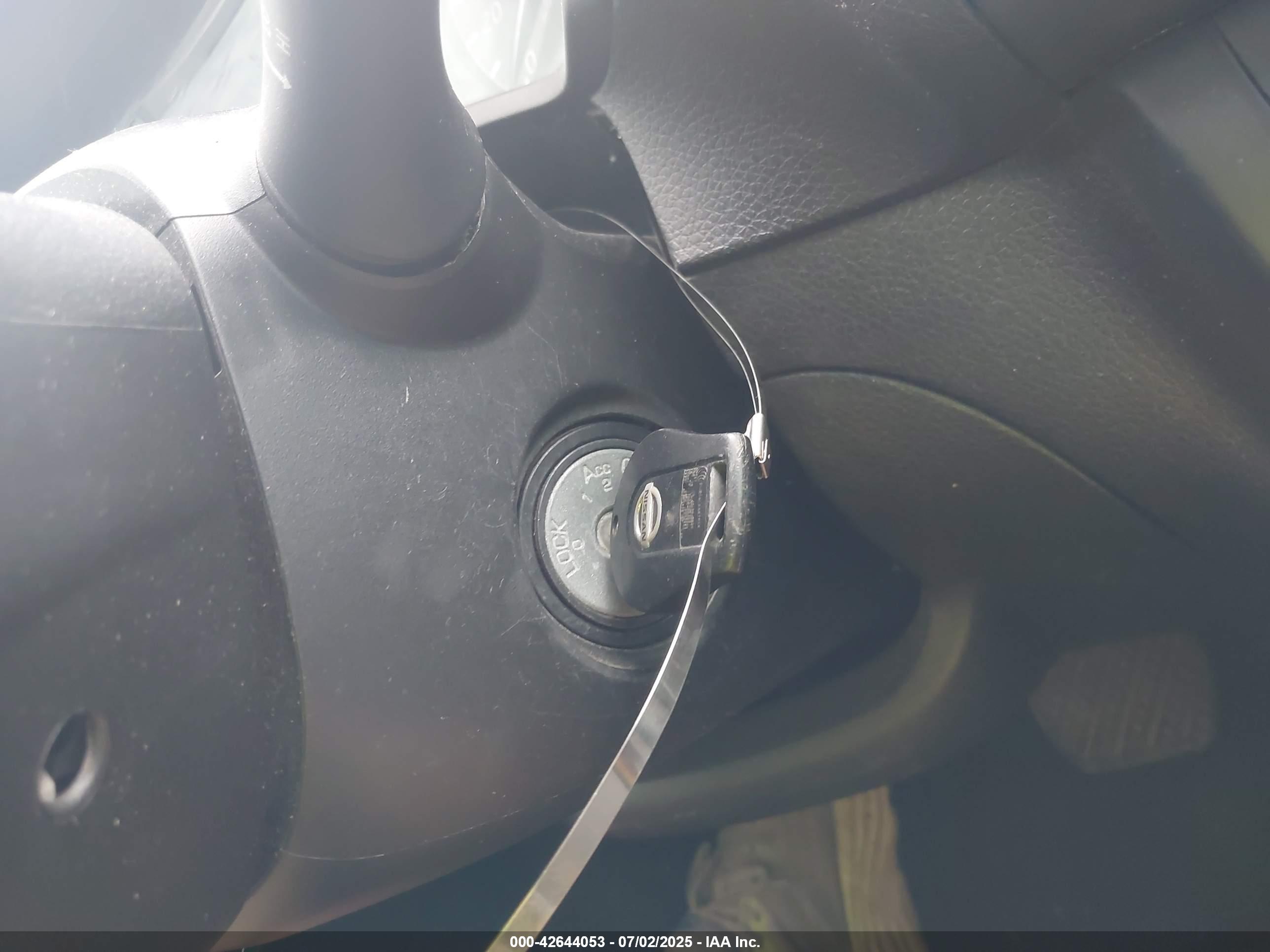 NISSAN SENTRA image 11