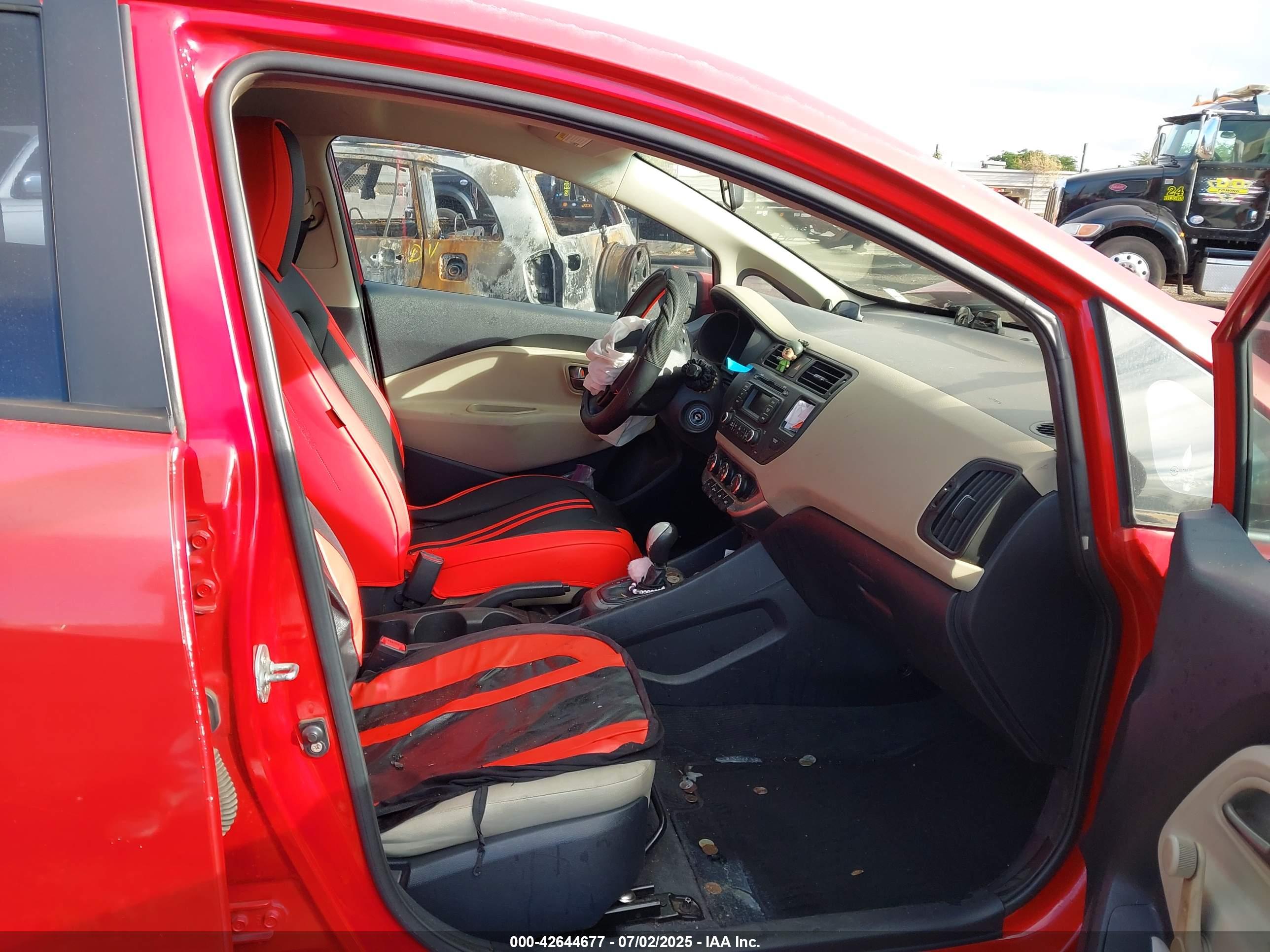 KIA RIO image 5