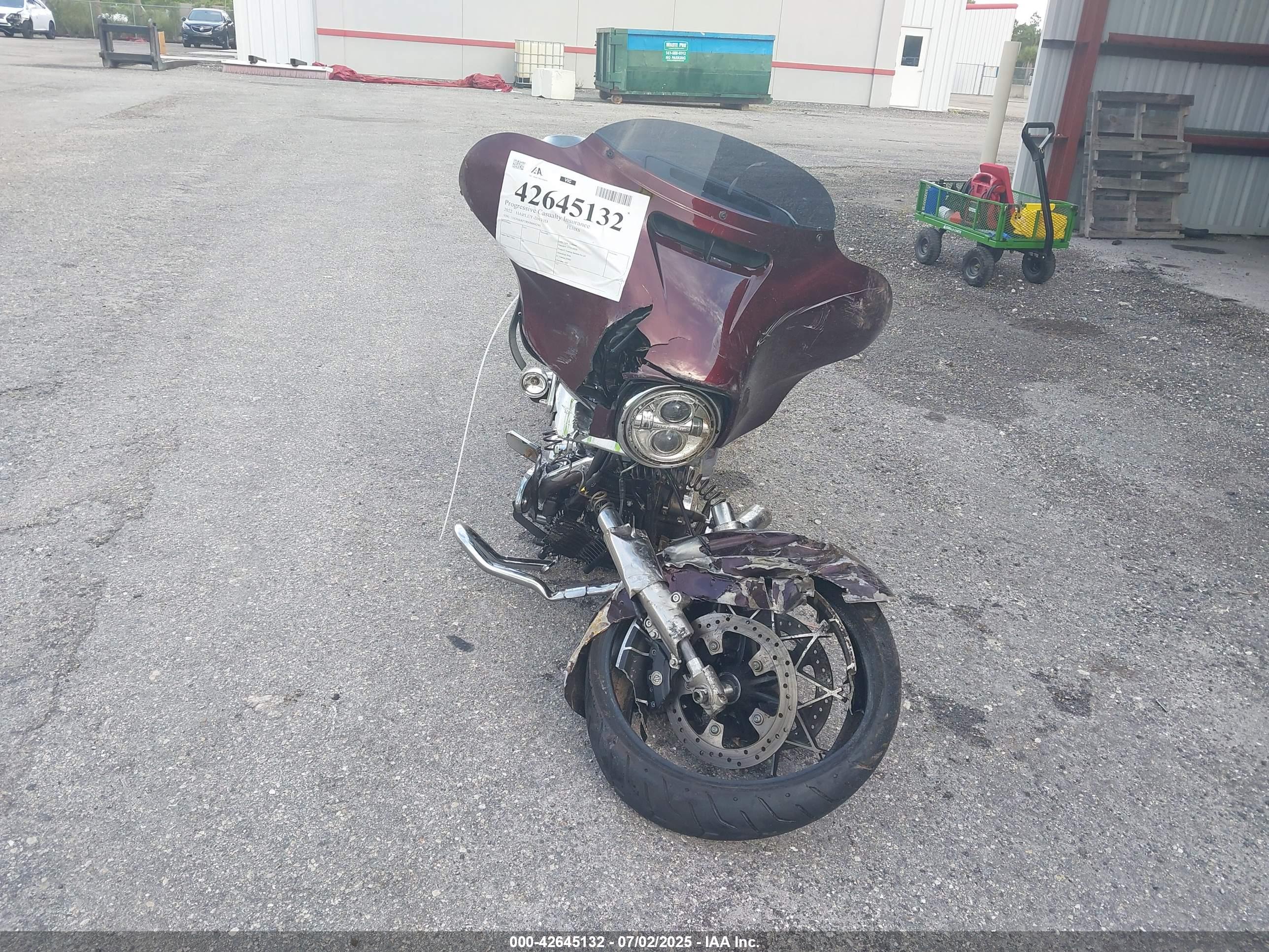 HARLEY-DAVIDSON FLHXS image 5