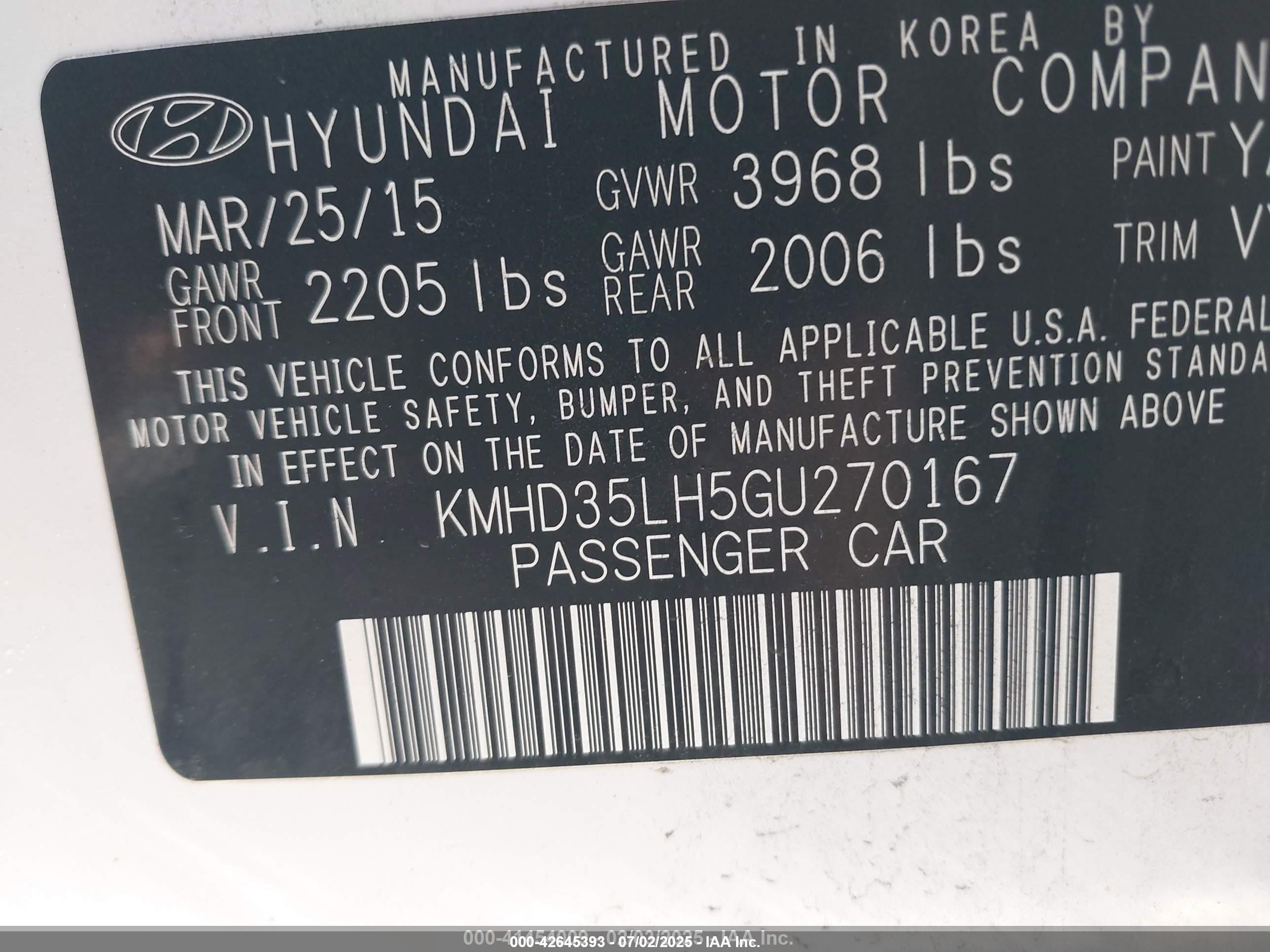 HYUNDAI ELANTRA image 9