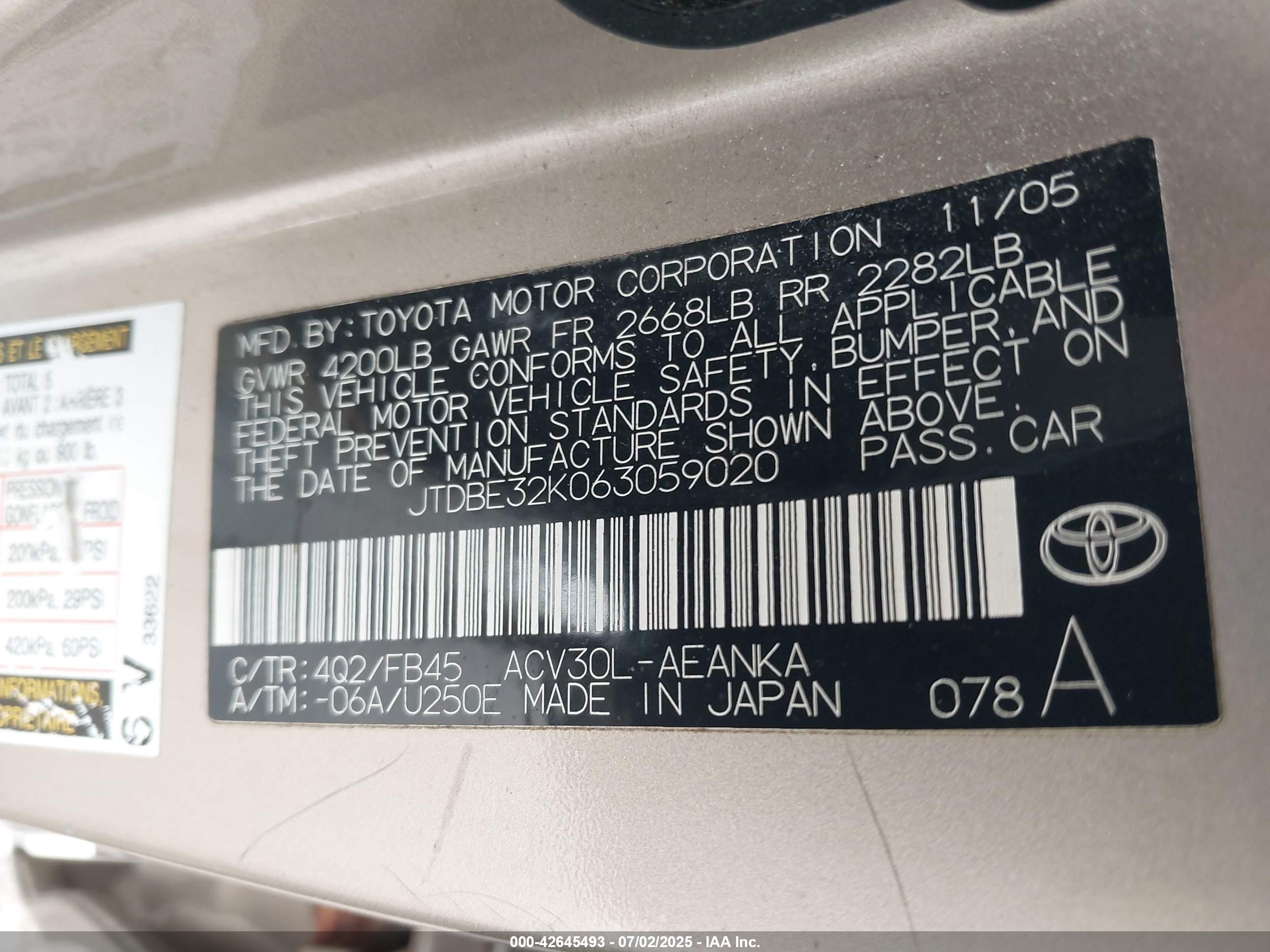 TOYOTA CAMRY image 9