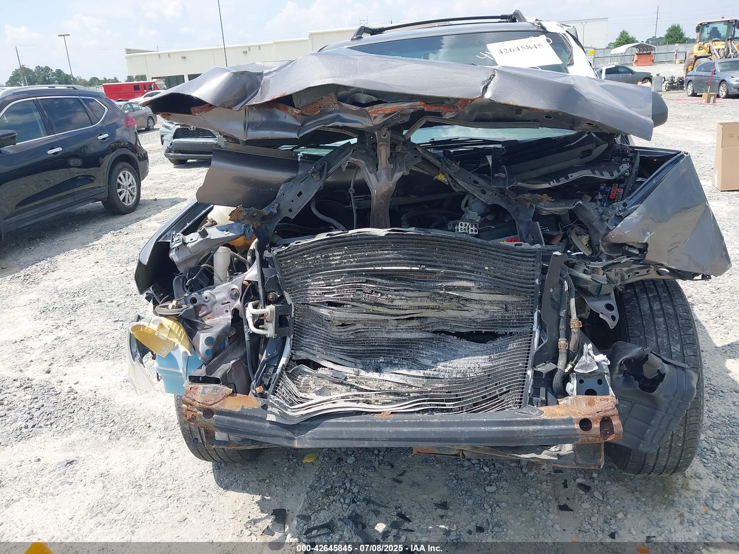 FORD ESCAPE image 6