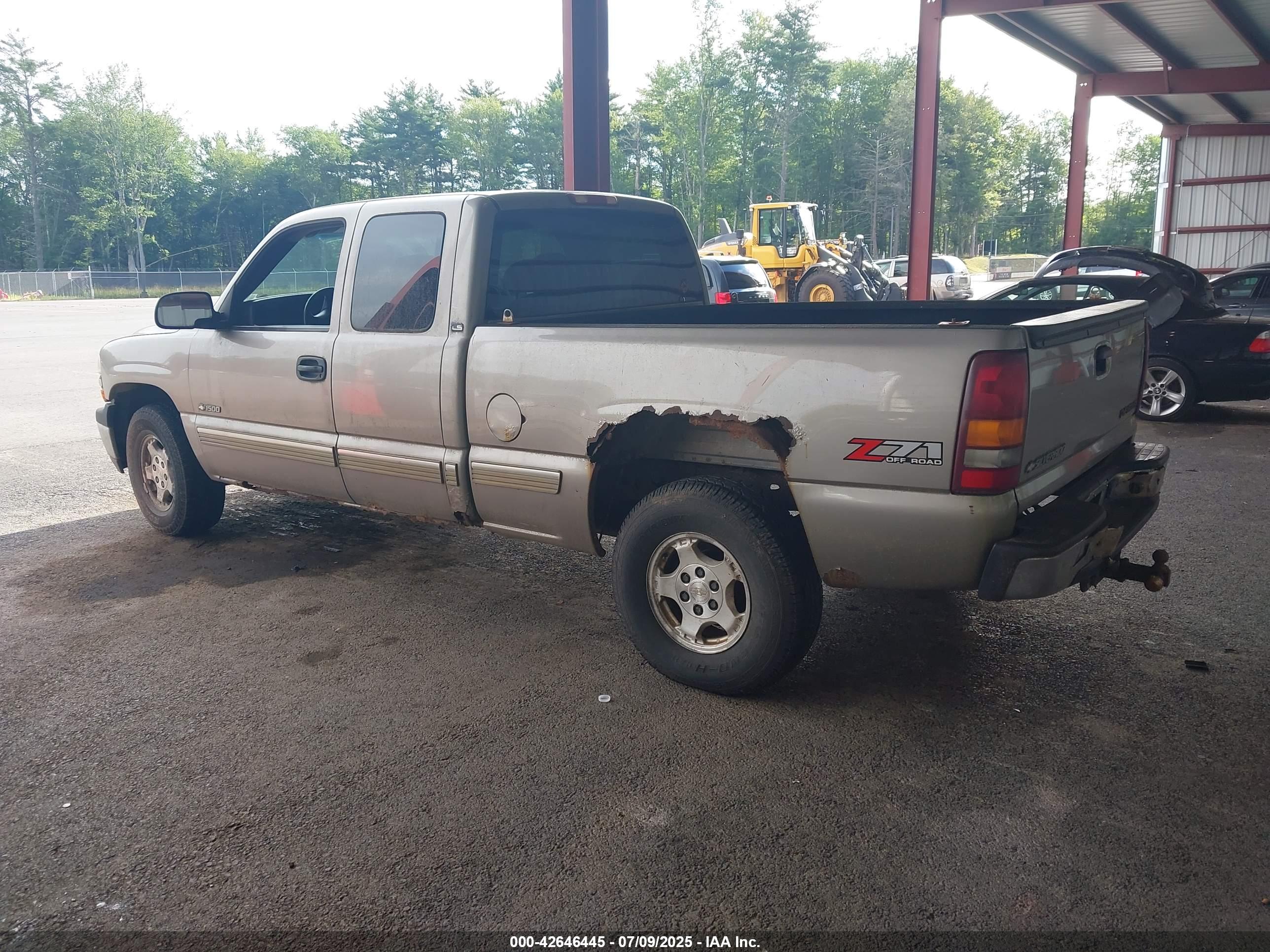 CHEVROLET SILVERADO image 3