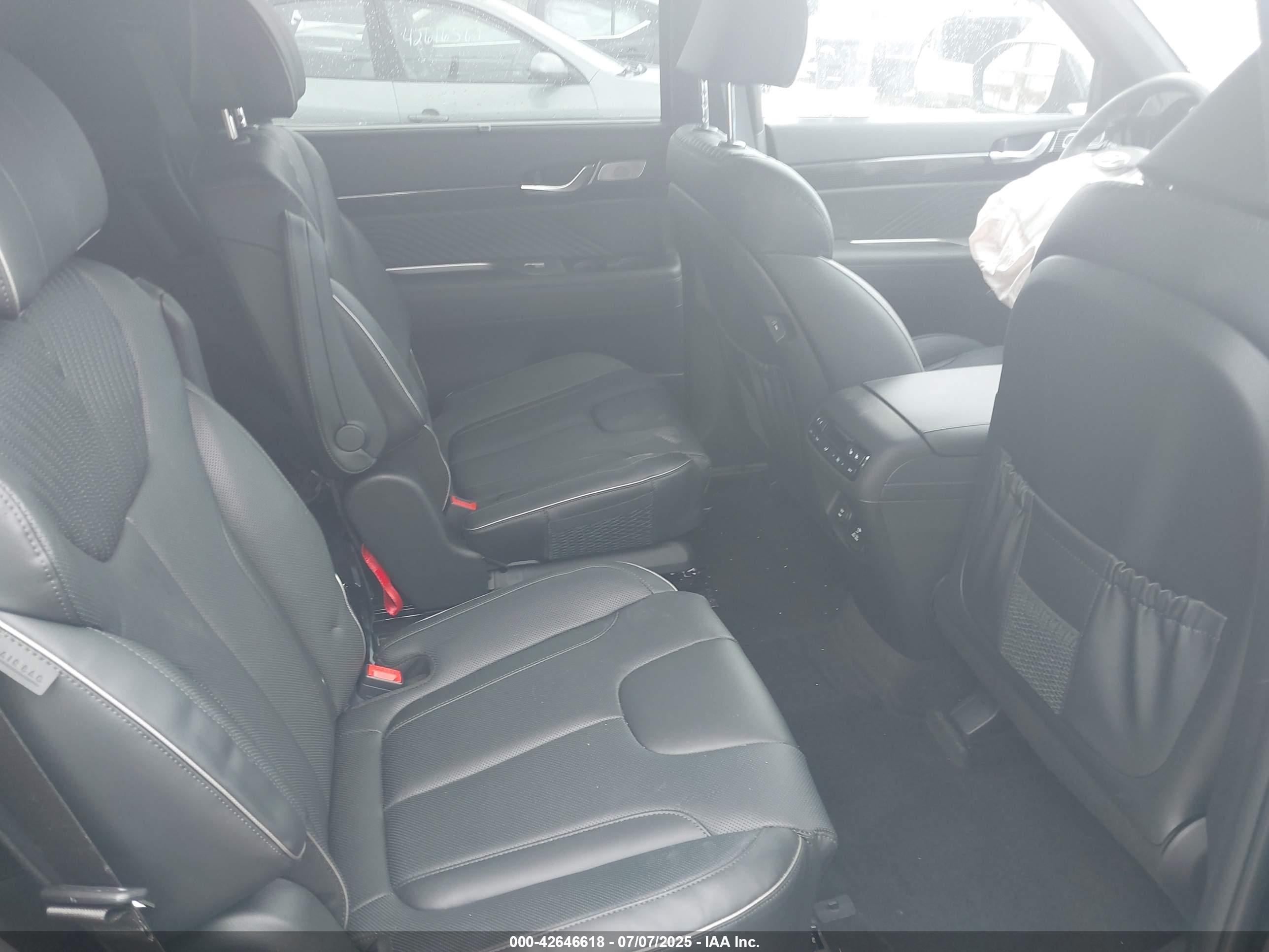 HYUNDAI PALISADE image 8