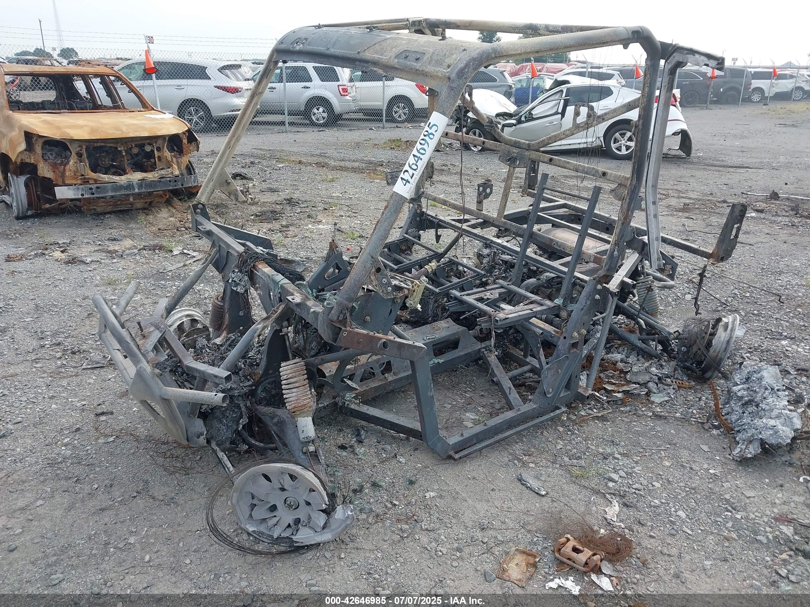 CAN-AM DEFENDER image 2