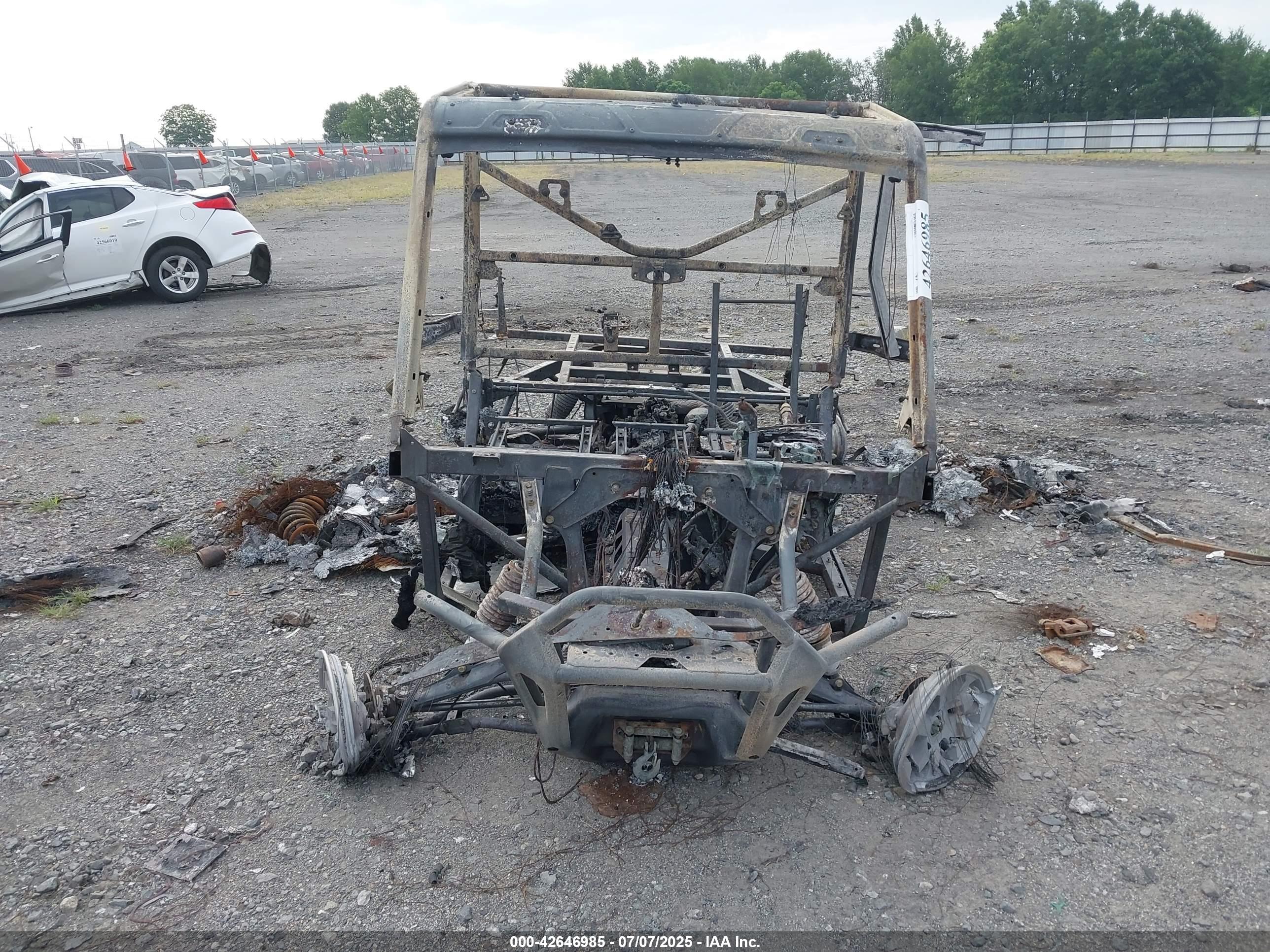 CAN-AM DEFENDER image 5