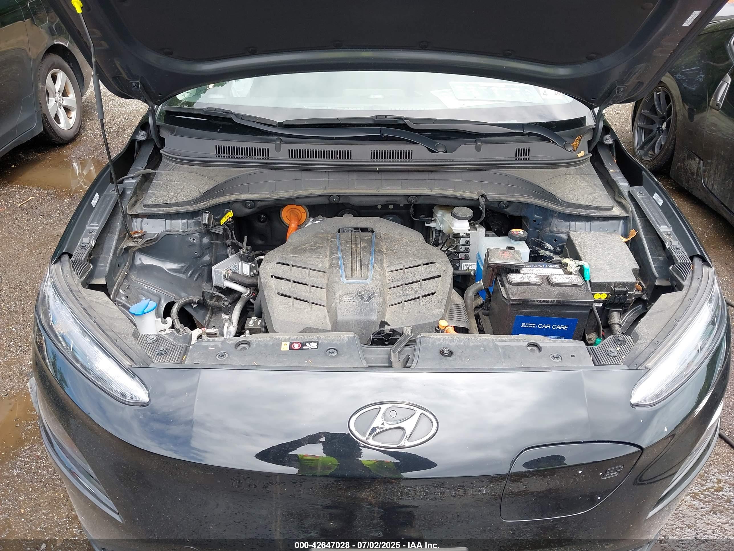 HYUNDAI KONA image 10