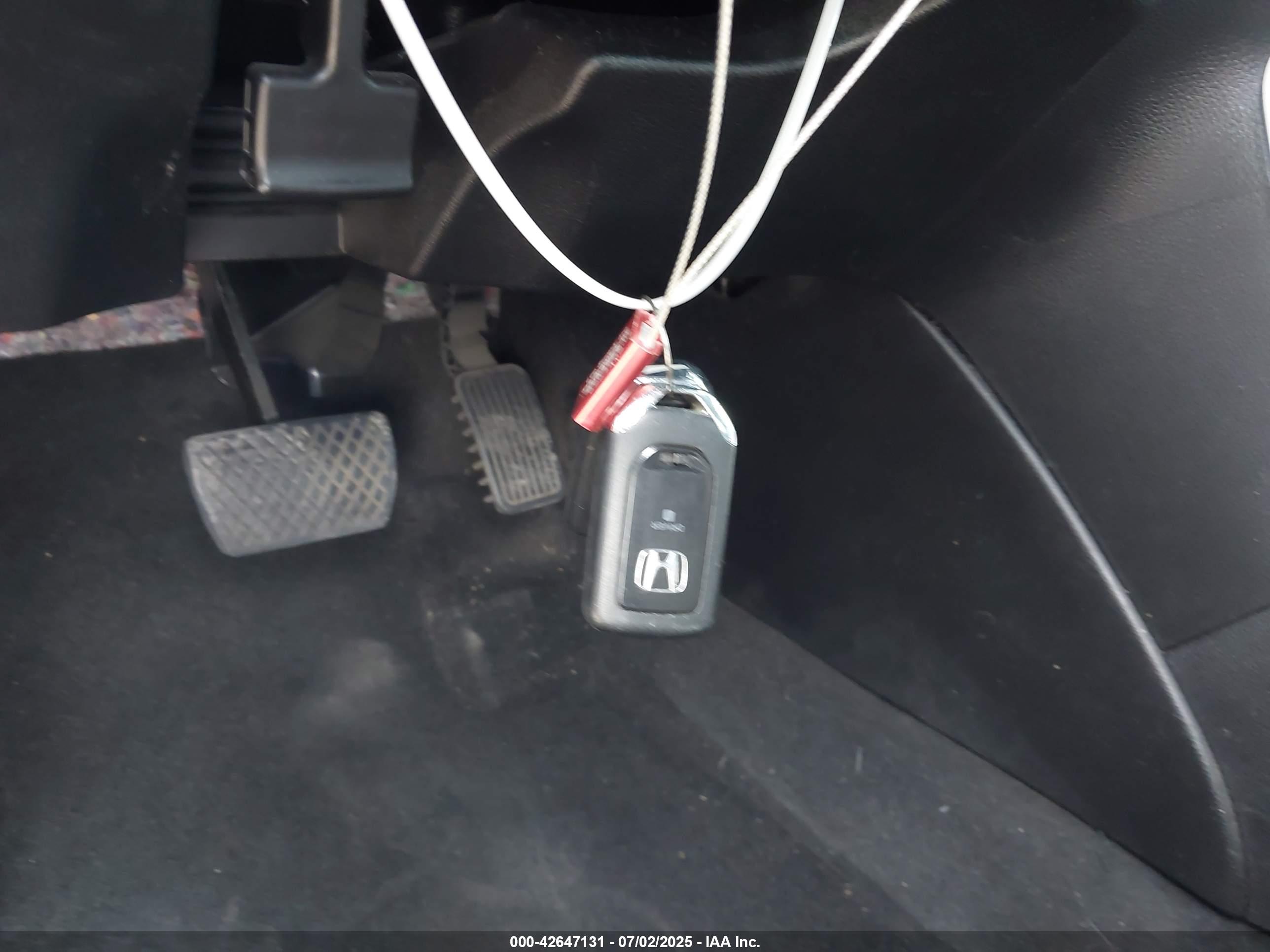 HONDA ACCORD image 11