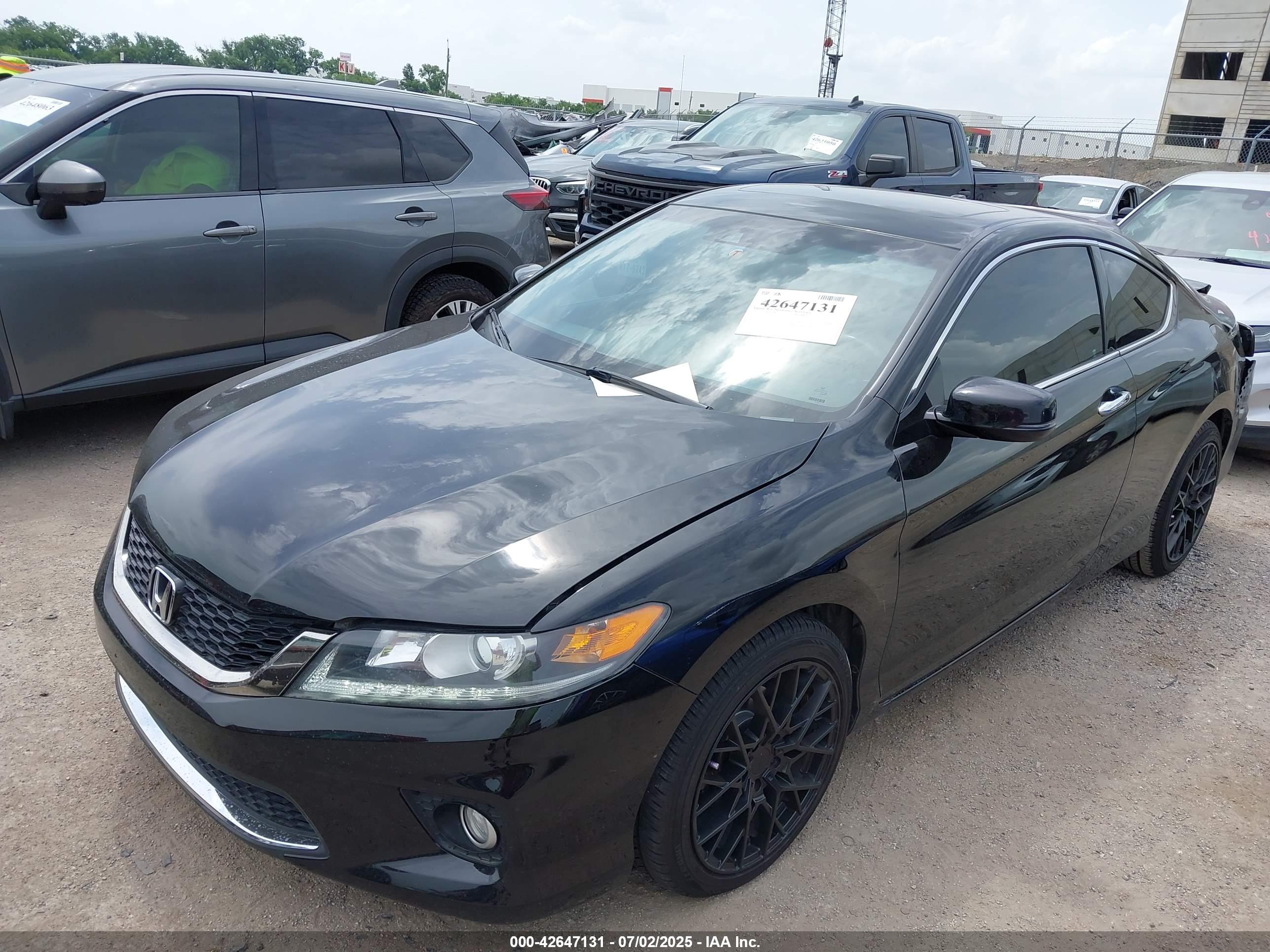HONDA ACCORD image 2