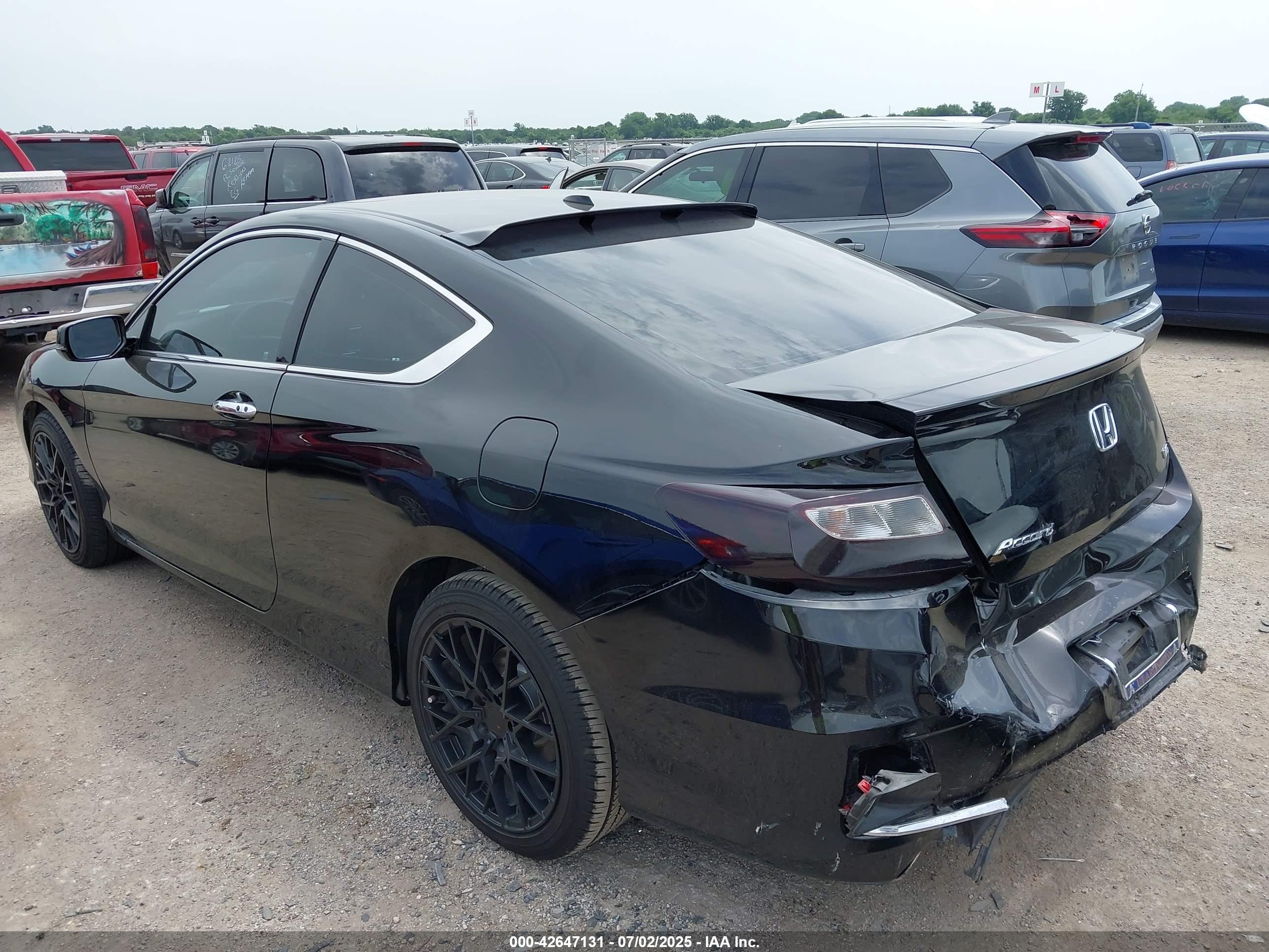 HONDA ACCORD image 3