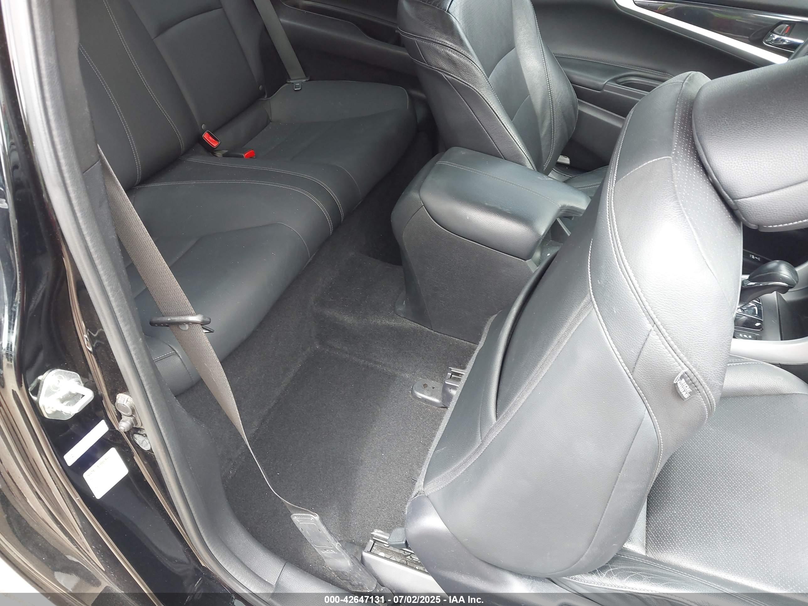 HONDA ACCORD image 8