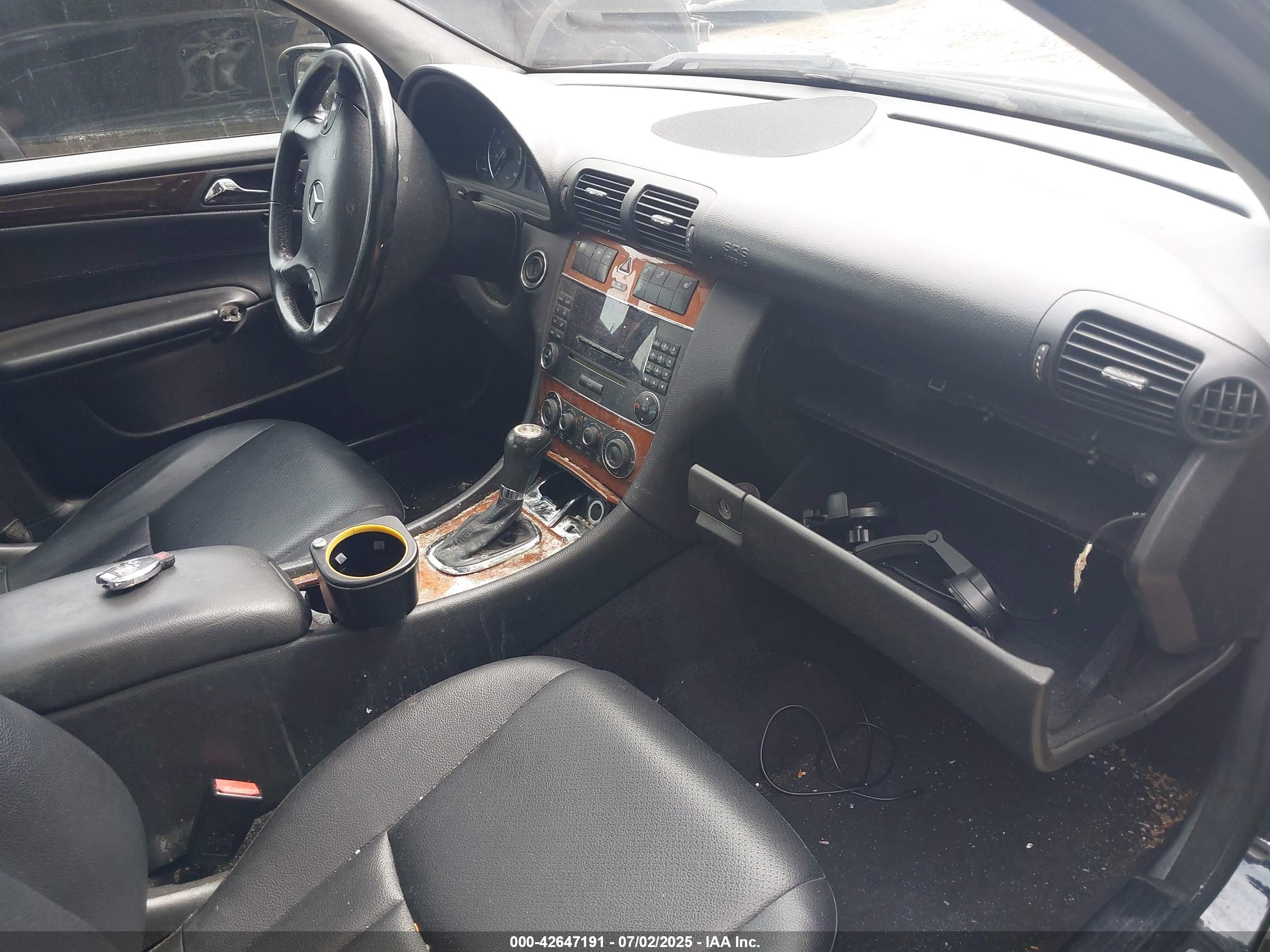 MERCEDES-BENZ C image 5