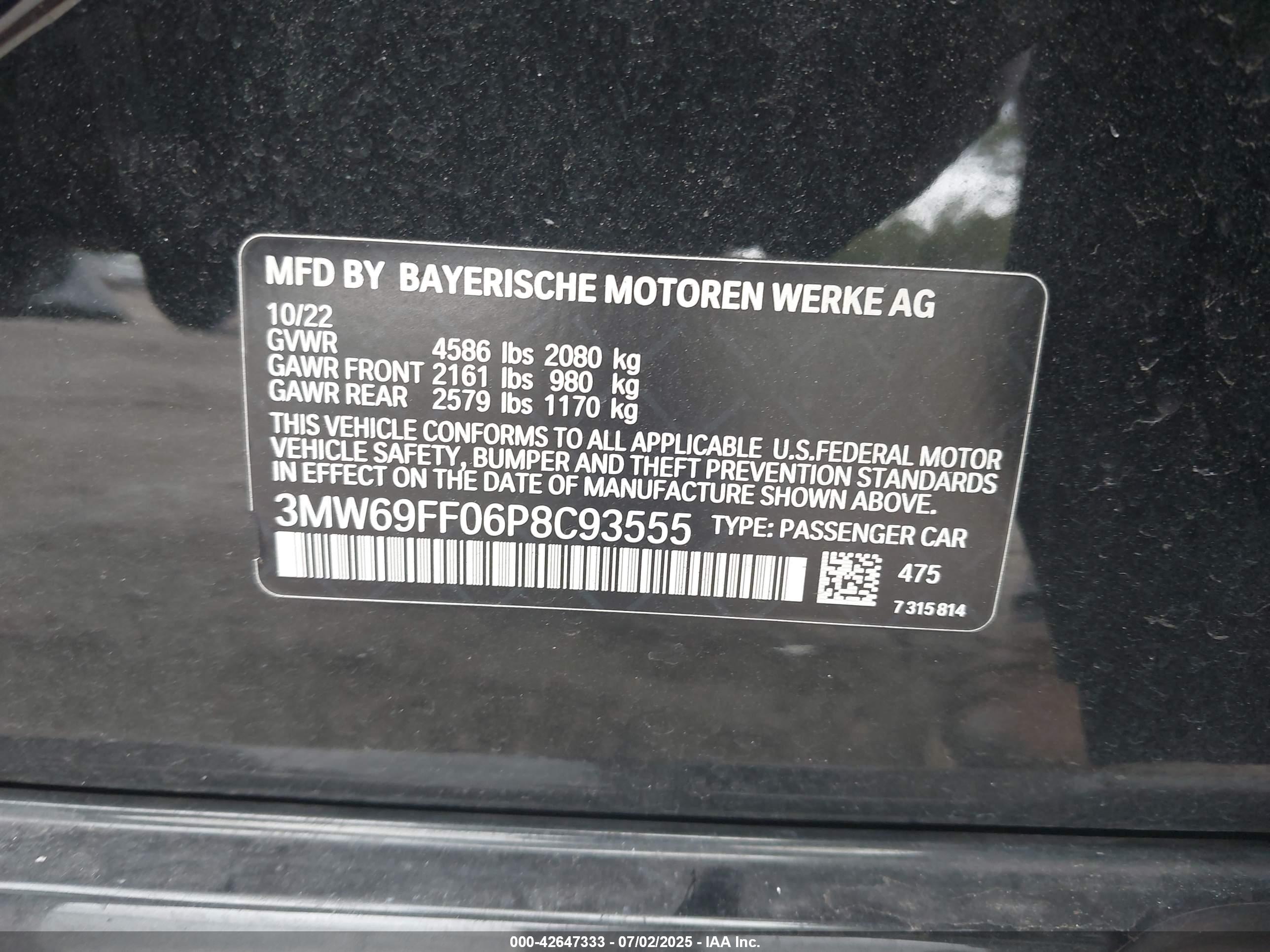 BMW 330I image 9