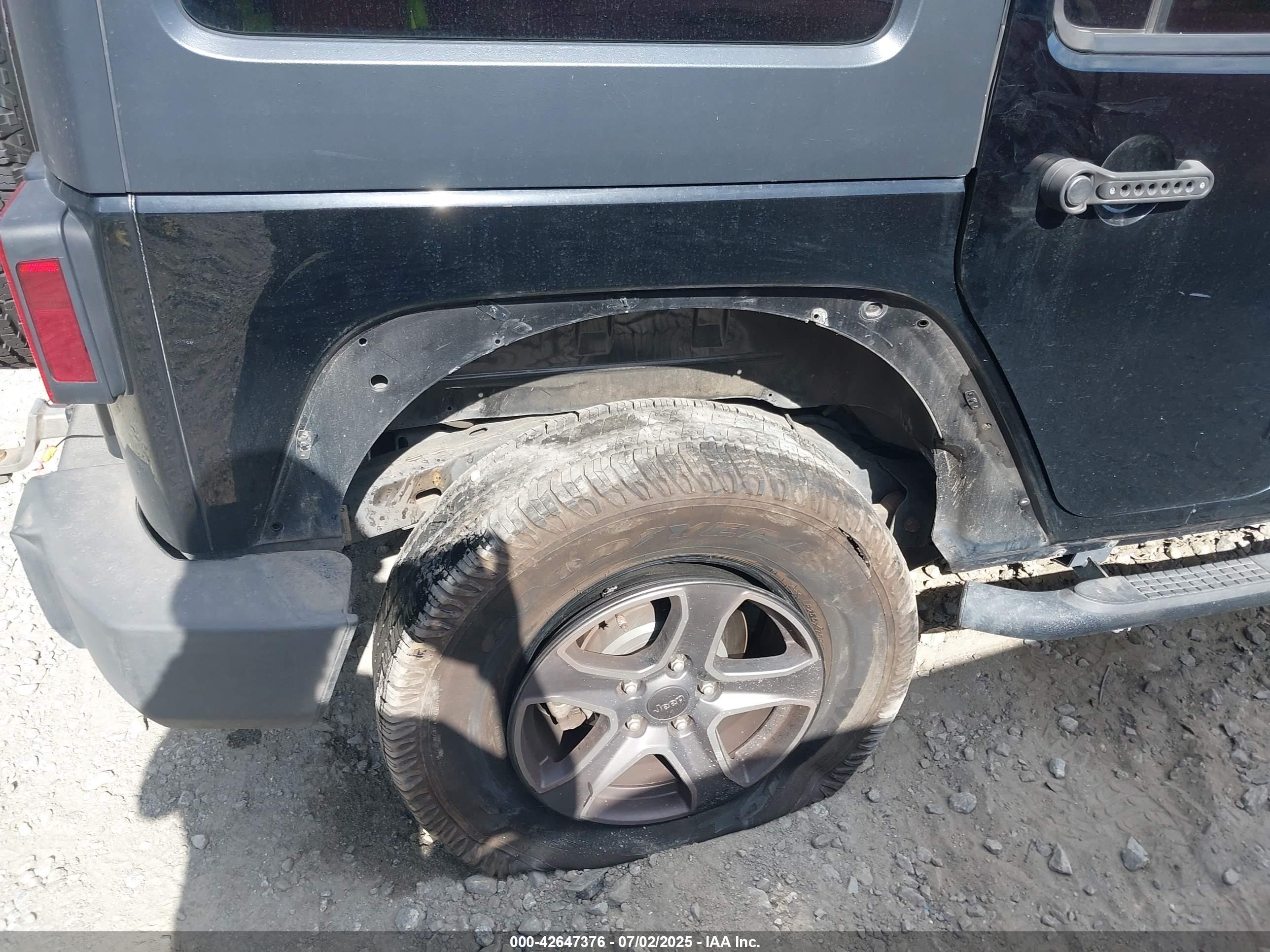 JEEP WRANGLER image 6