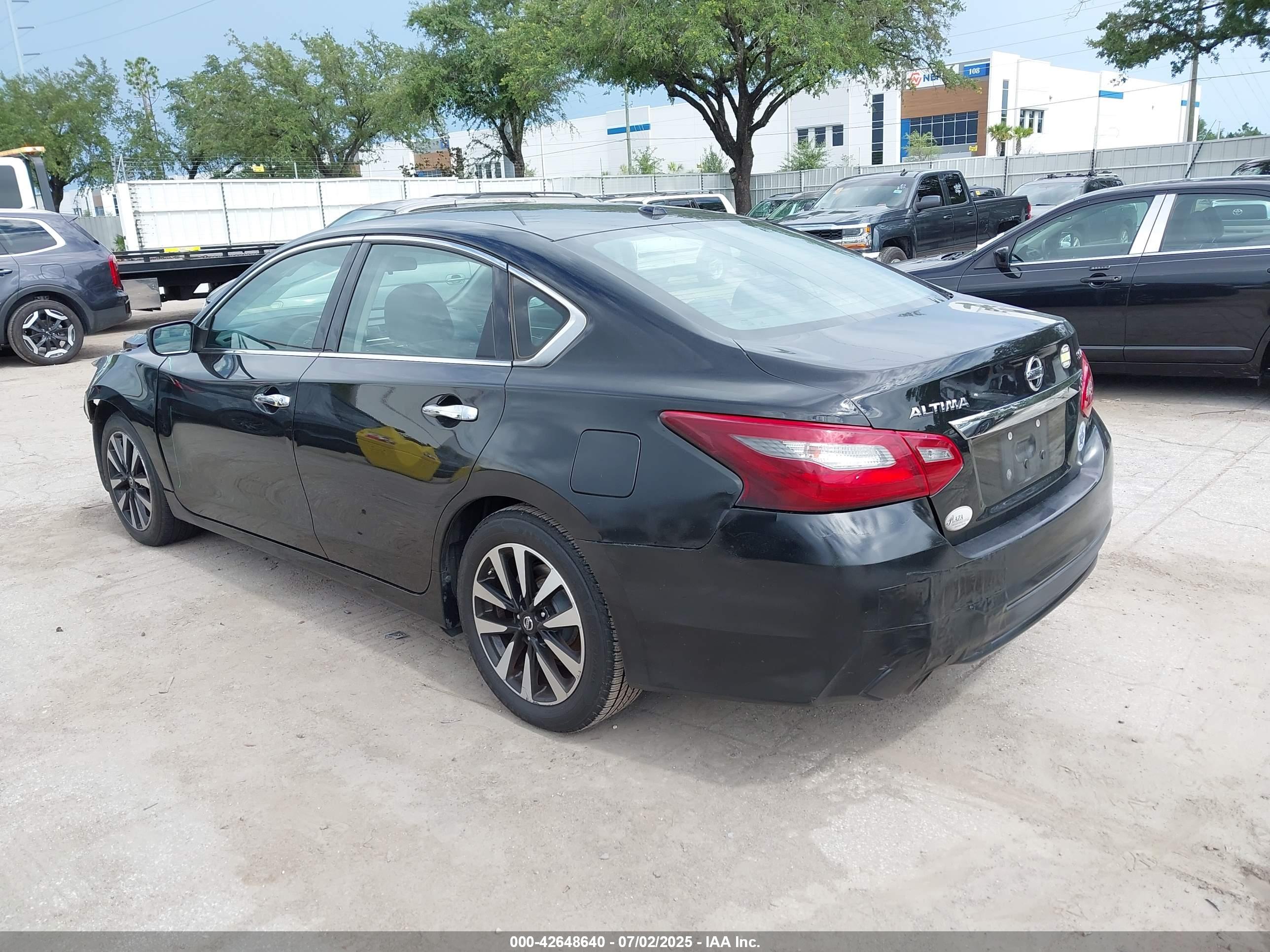 NISSAN ALTIMA image 3