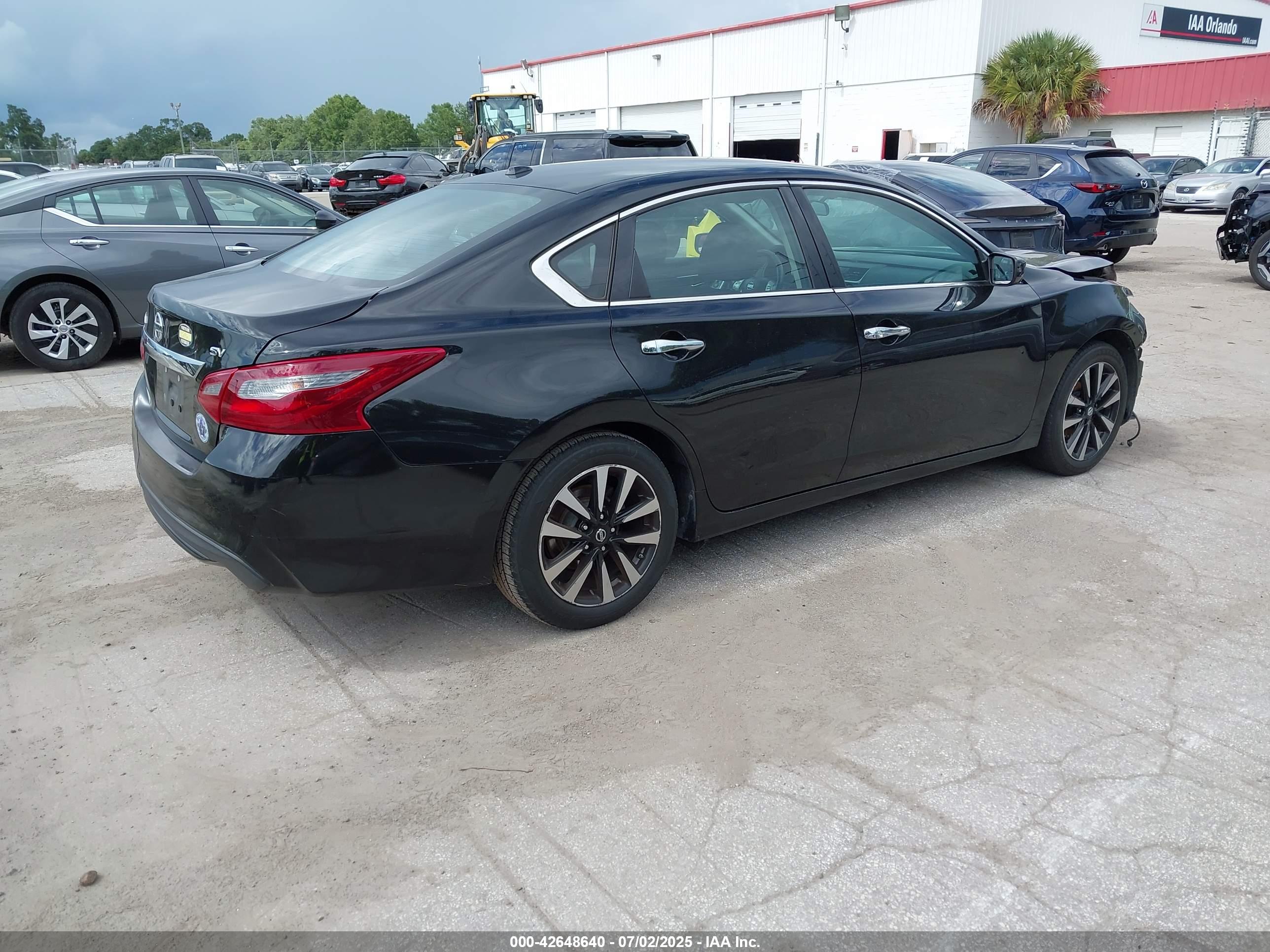 NISSAN ALTIMA image 4