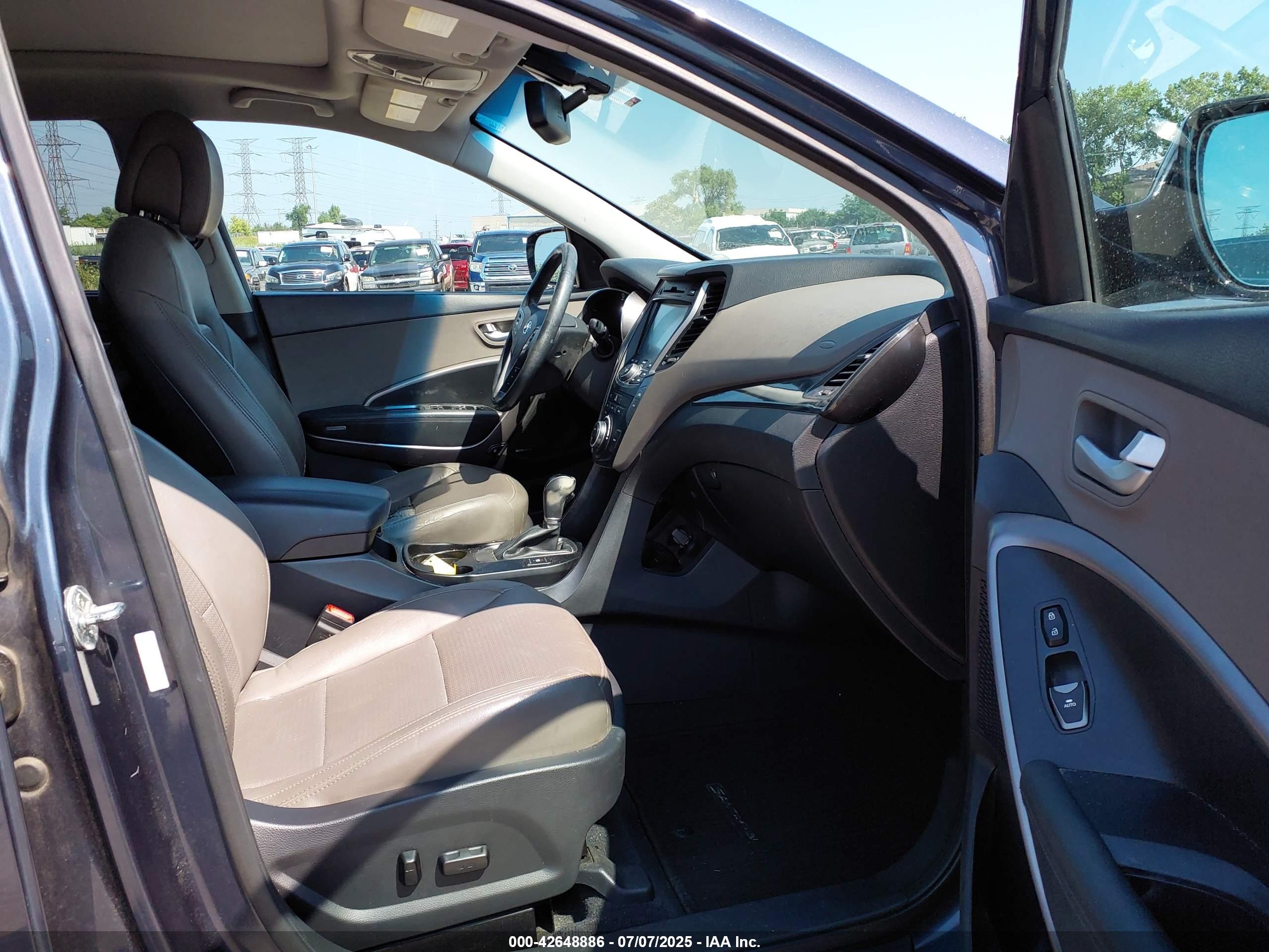 HYUNDAI SANTA image 5