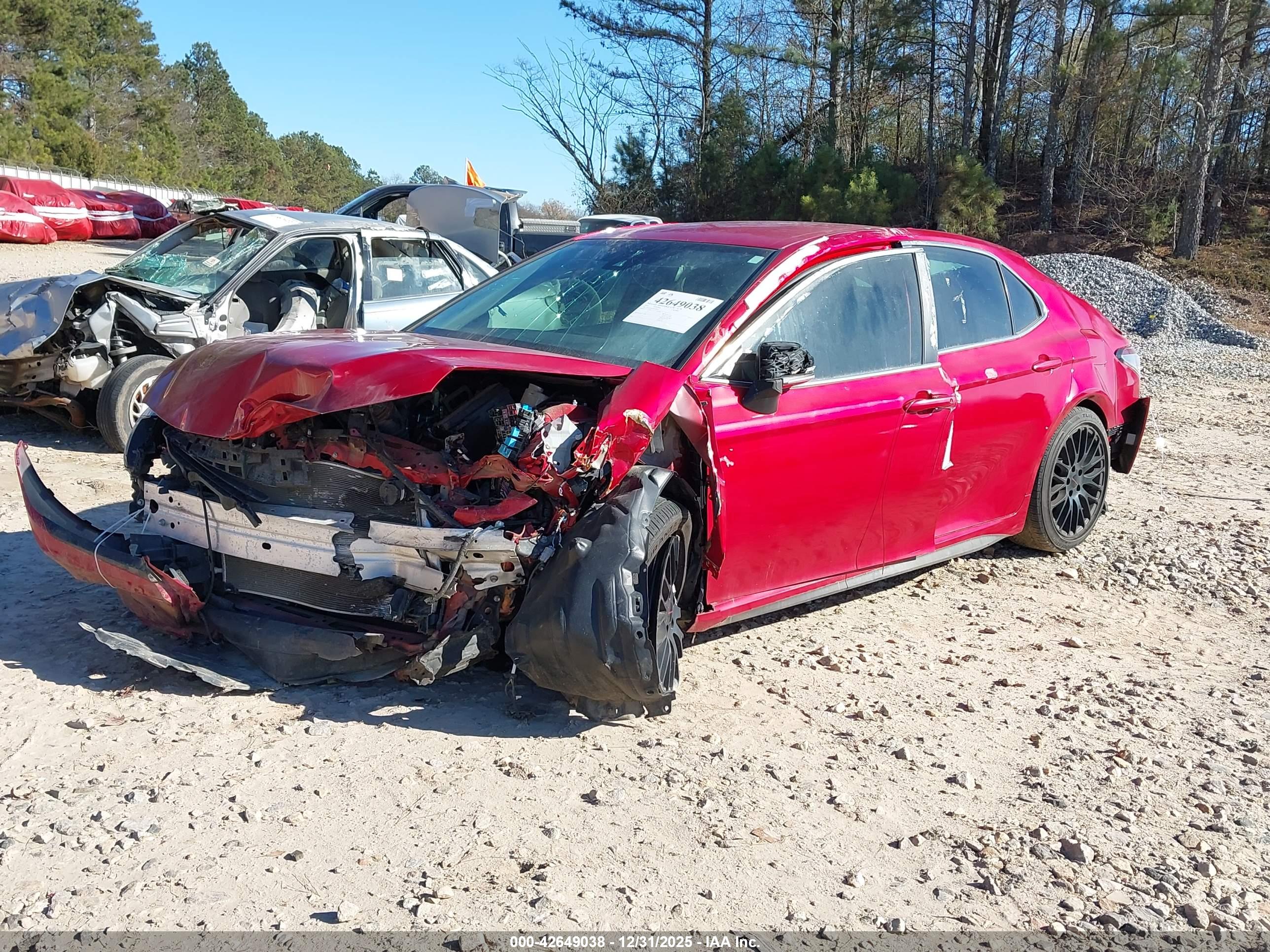 TOYOTA CAMRY image 2