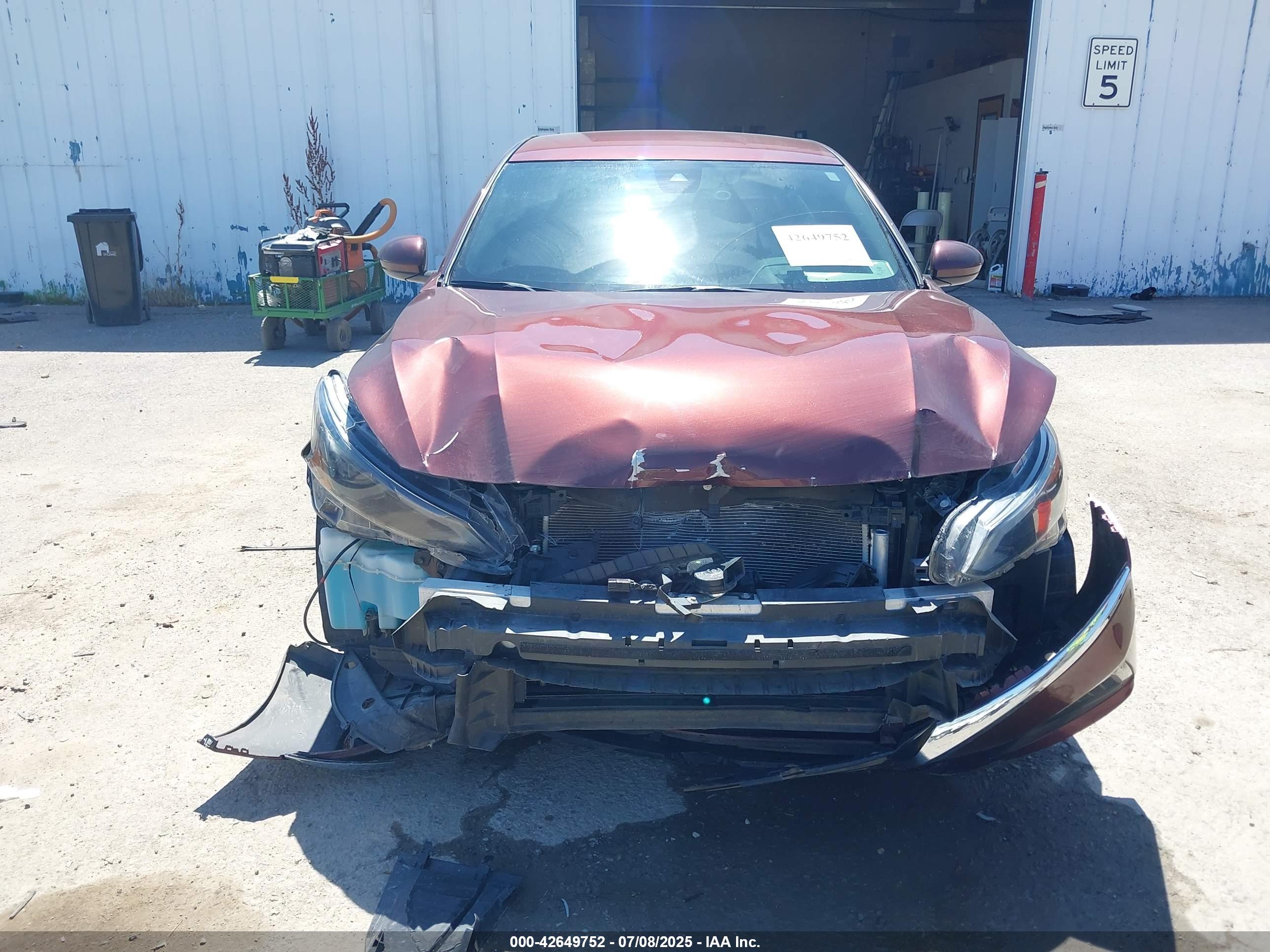 NISSAN ALTIMA image 6