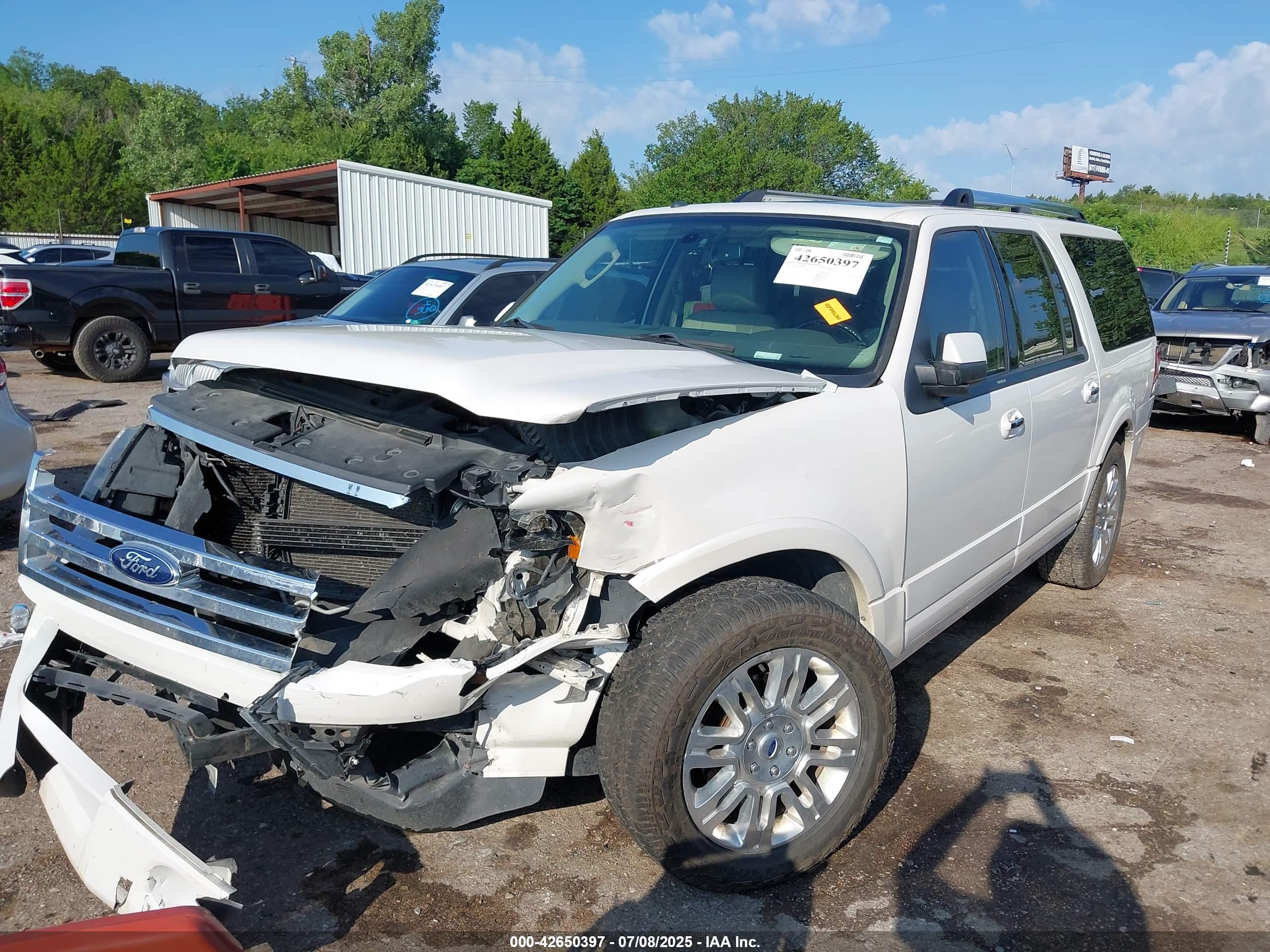 FORD EXPEDITION image 2