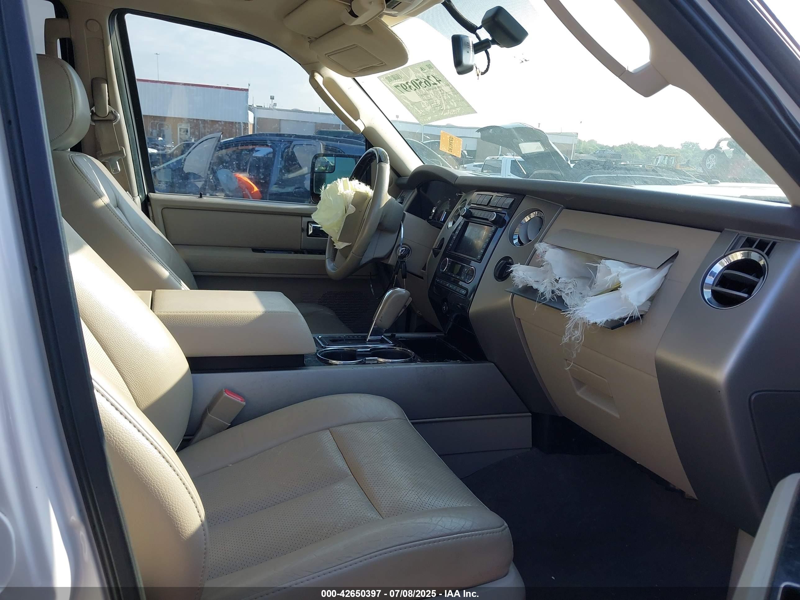FORD EXPEDITION image 5