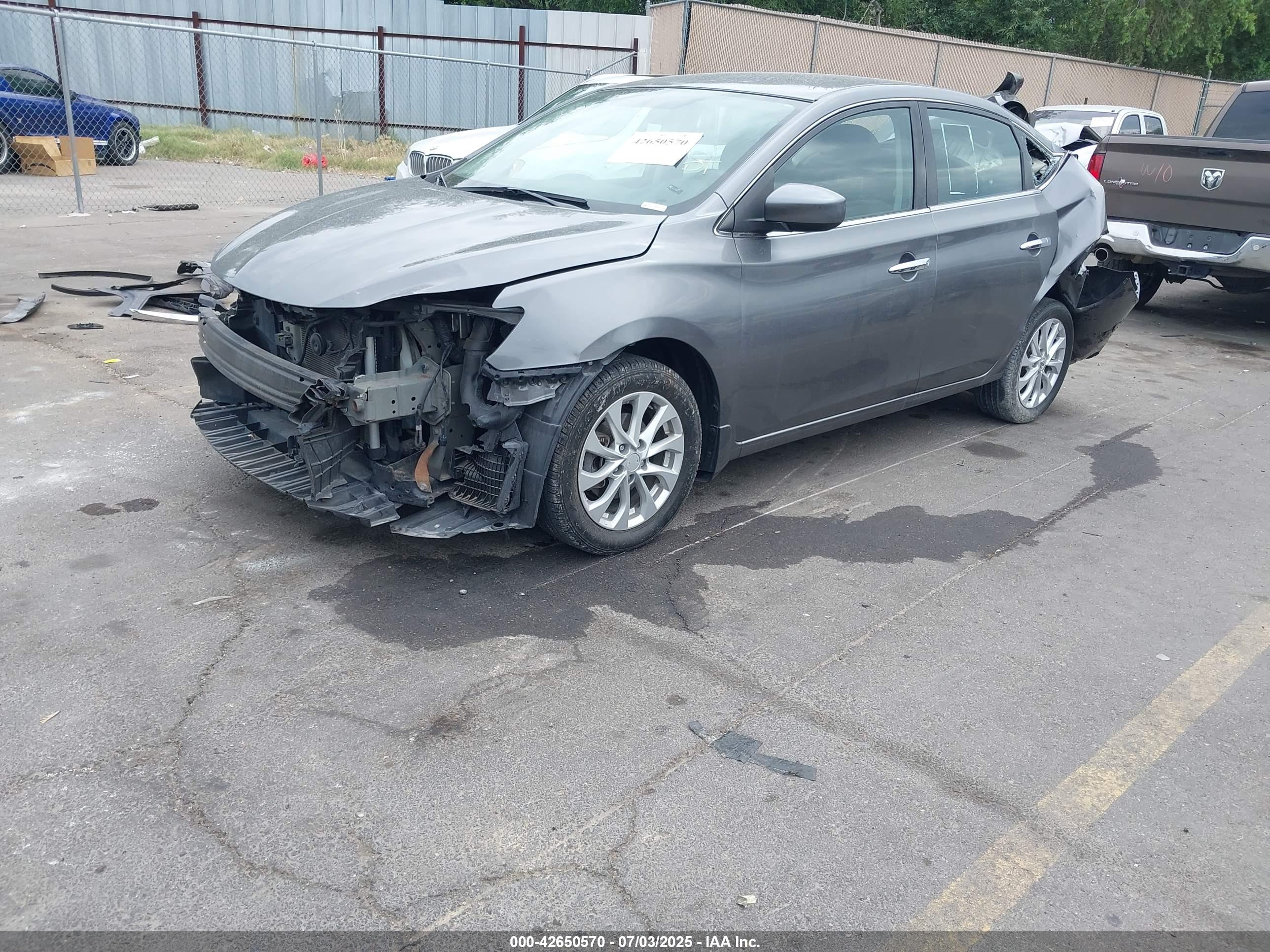 NISSAN SENTRA image 2