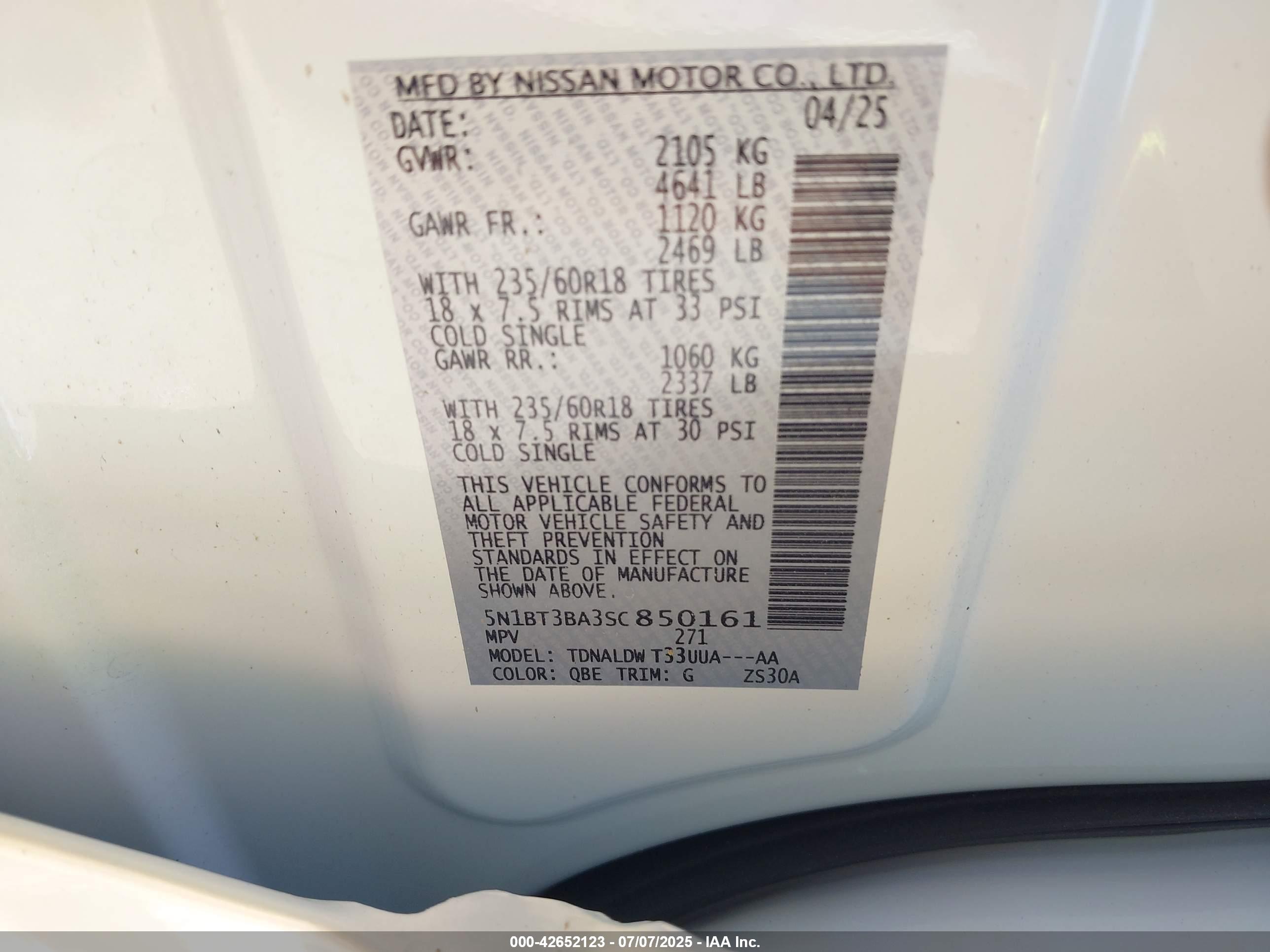 NISSAN ROGUE image 9
