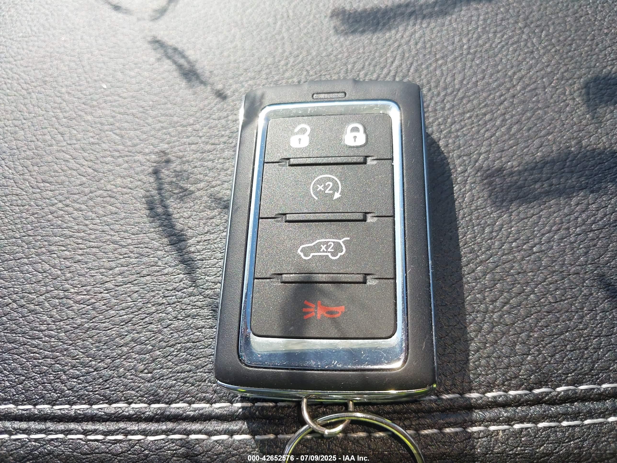 JEEP GRAND image 11