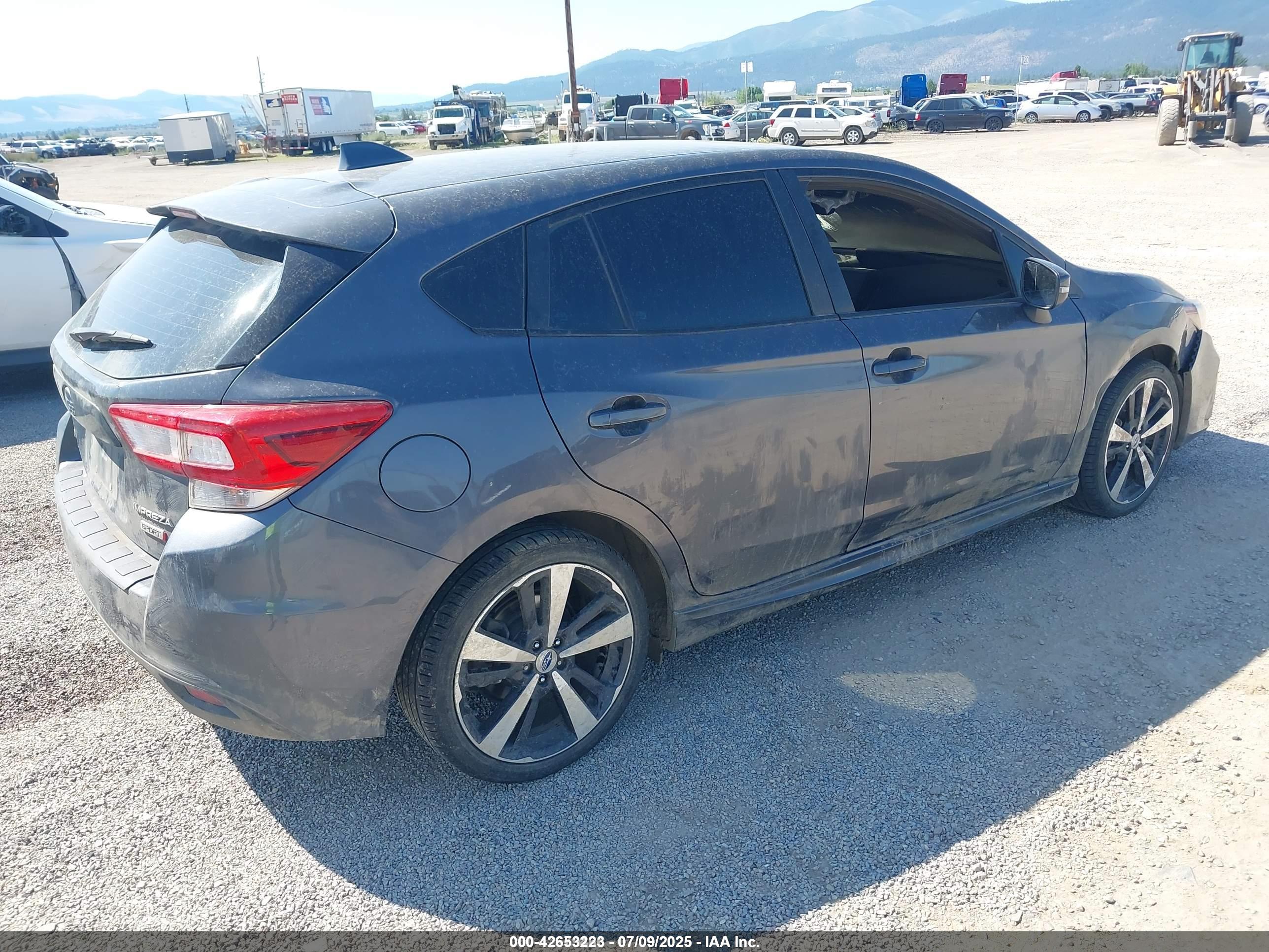 SUBARU IMPREZA image 4