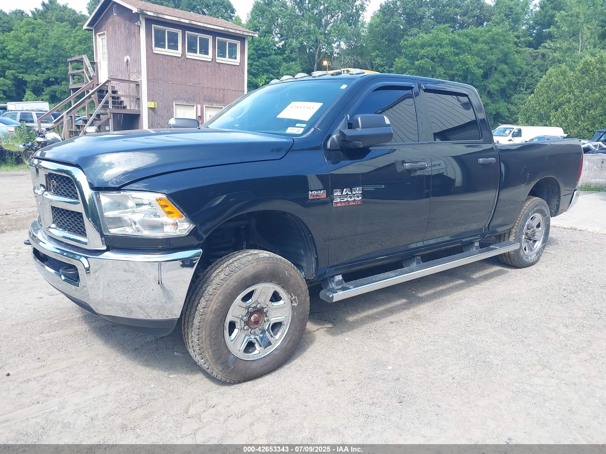 RAM 3500 image 2