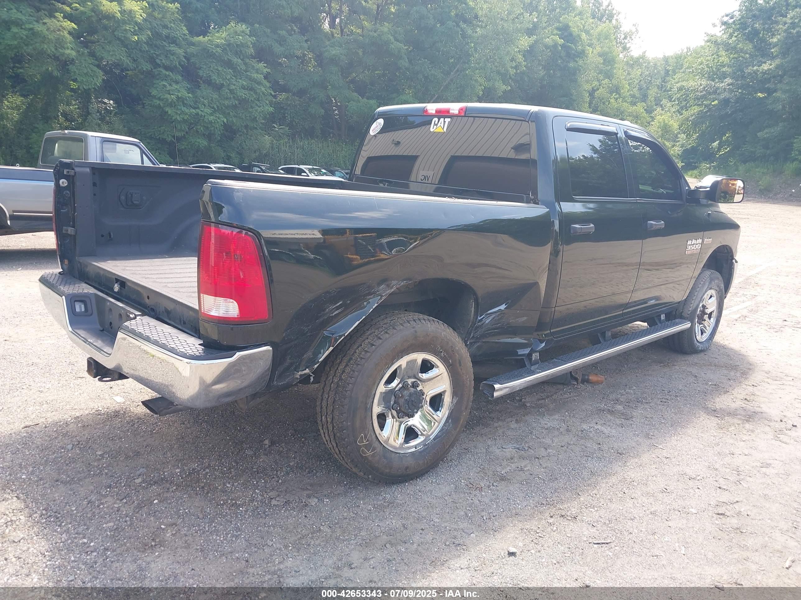 RAM 3500 image 4