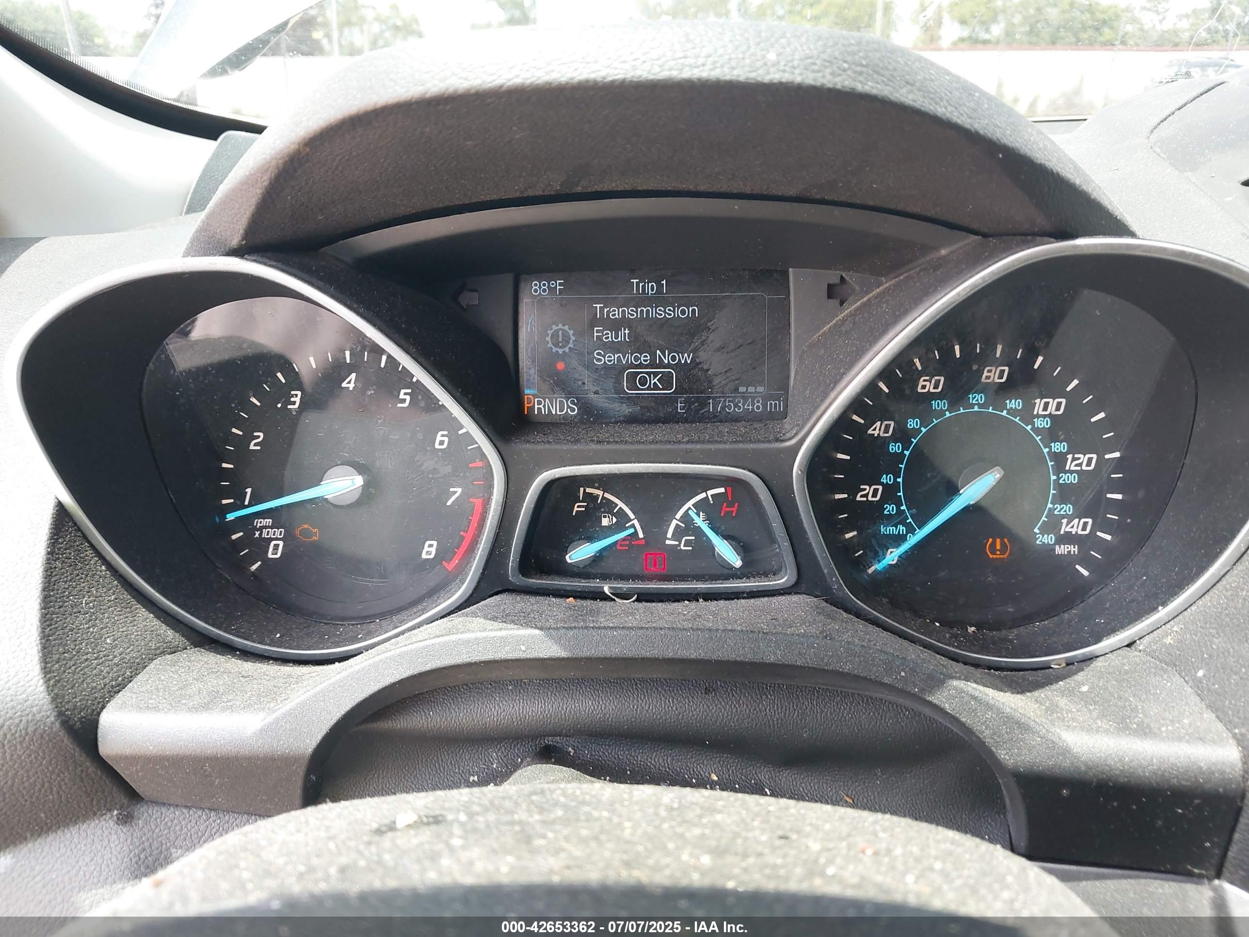 FORD ESCAPE image 7