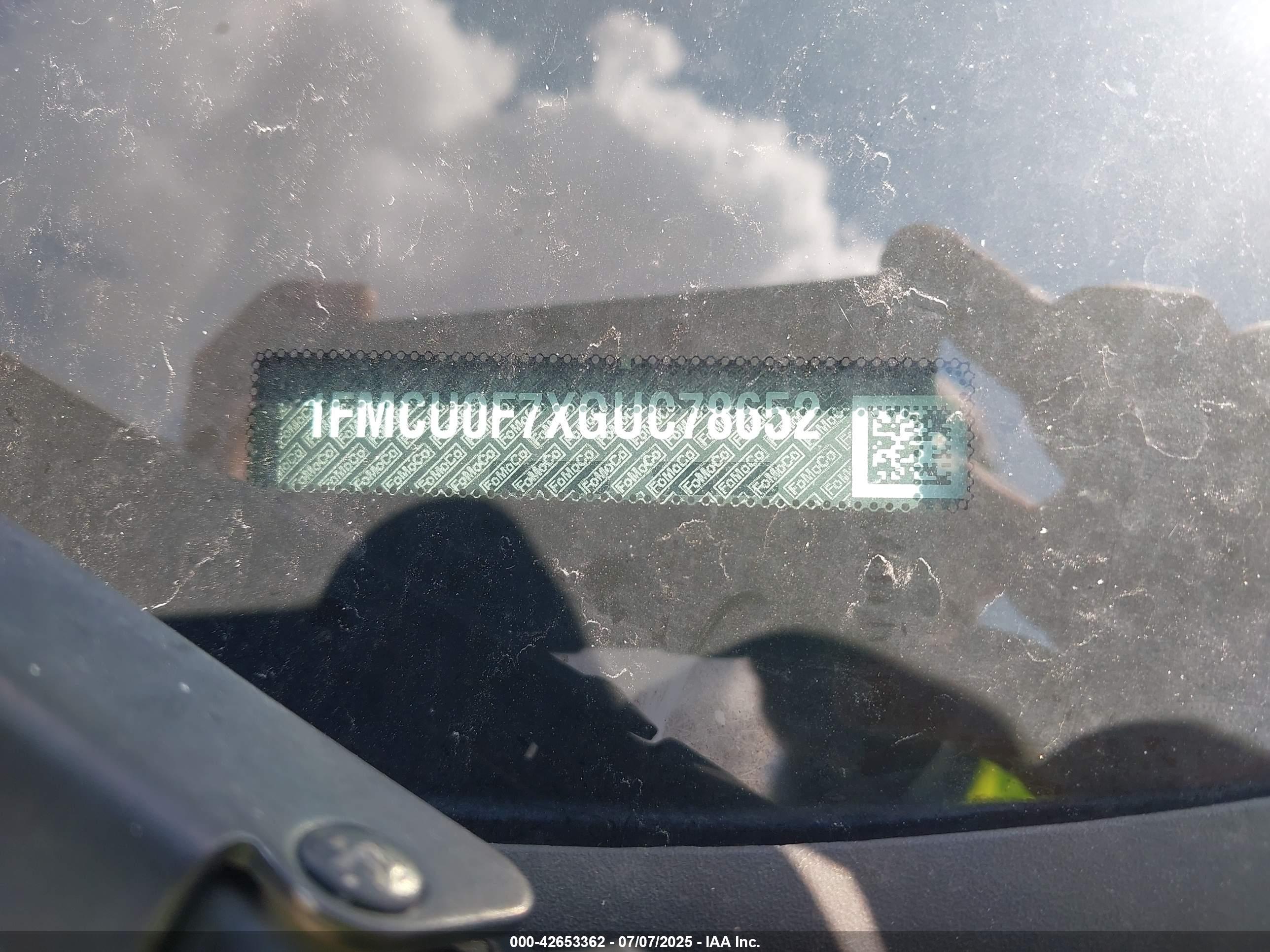 FORD ESCAPE image 9