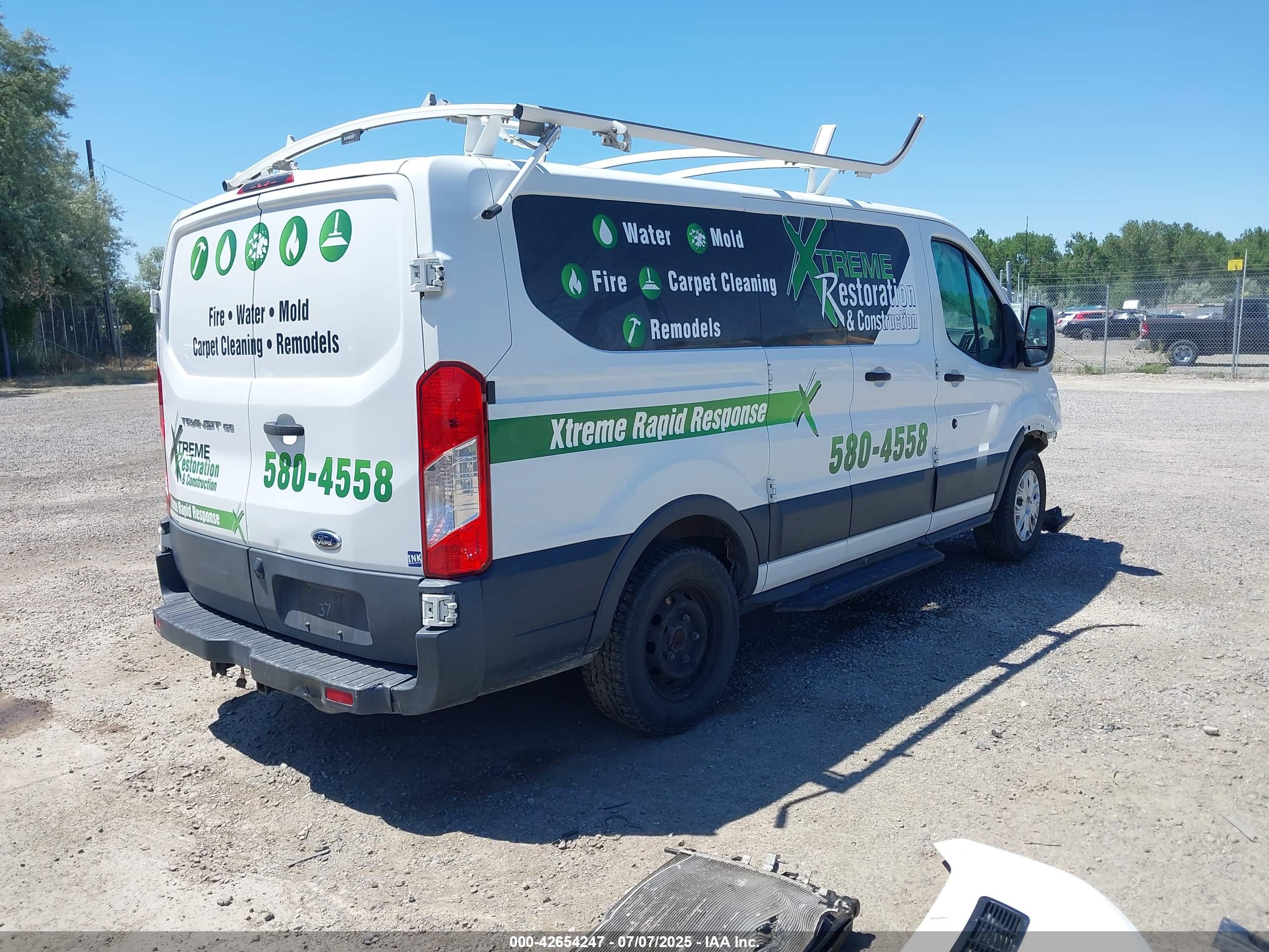 FORD TRANSIT-150 image 4