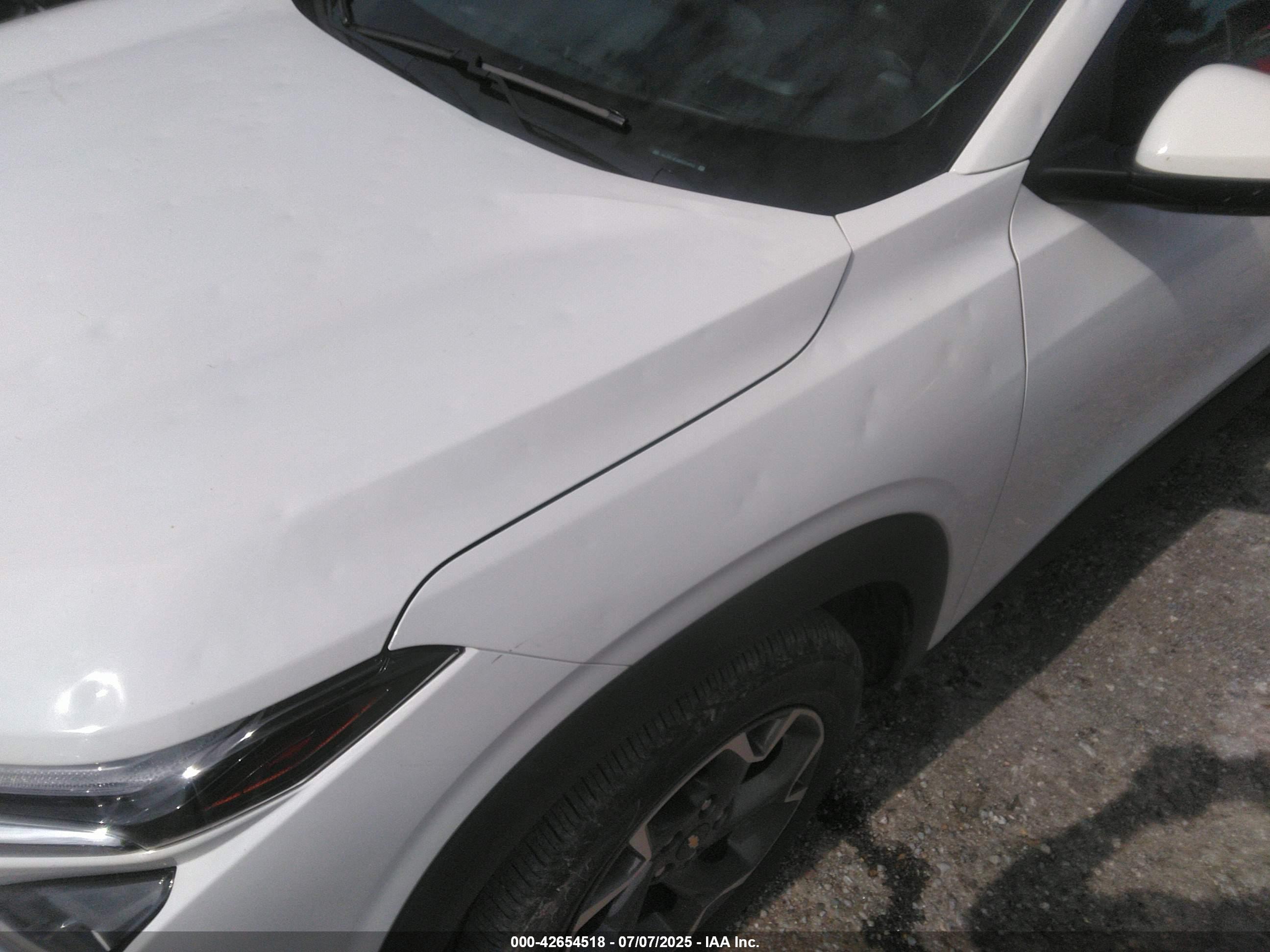 CHEVROLET TRAX image 6