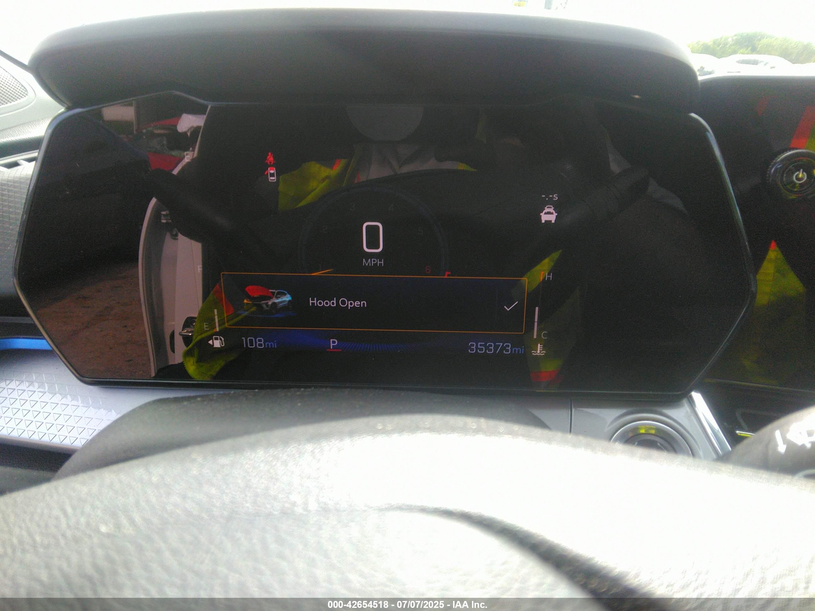 CHEVROLET TRAX image 7