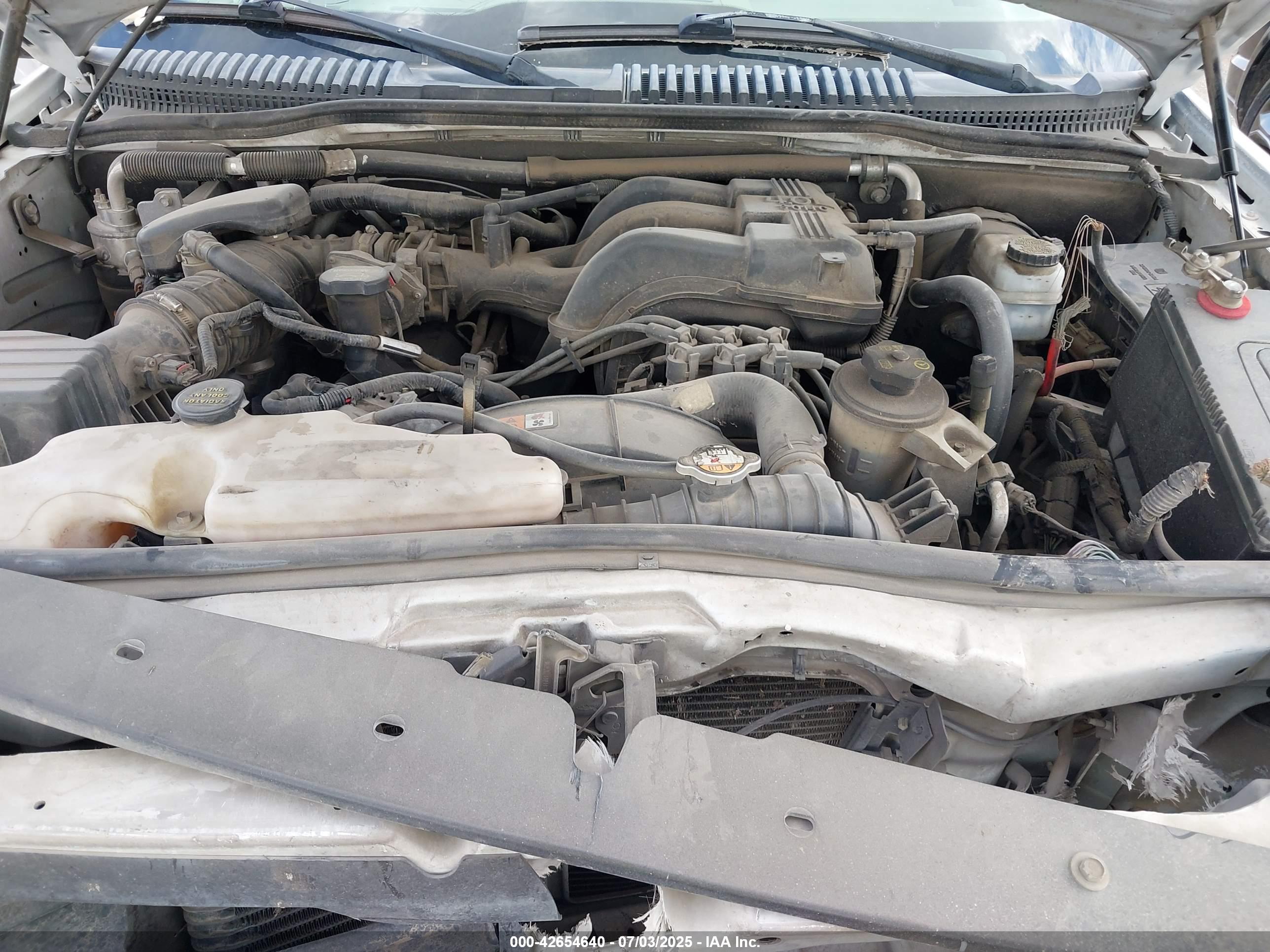 FORD EXPLORER image 10