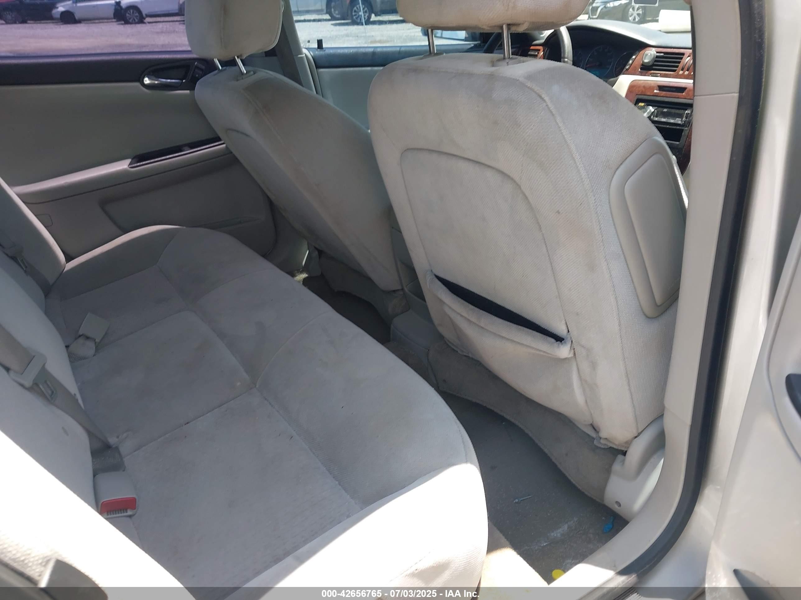 CHEVROLET IMPALA image 8