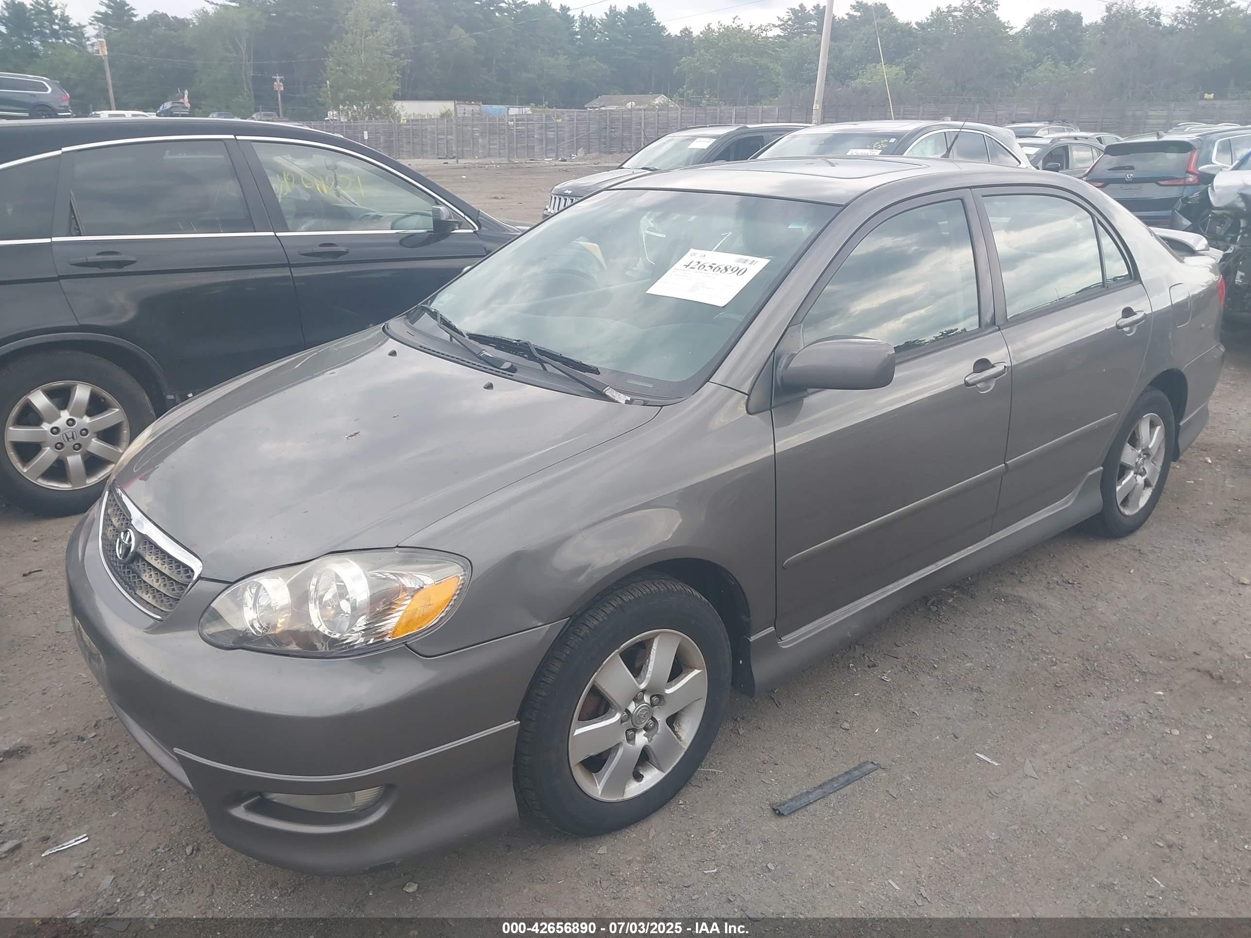 TOYOTA COROLLA image 2