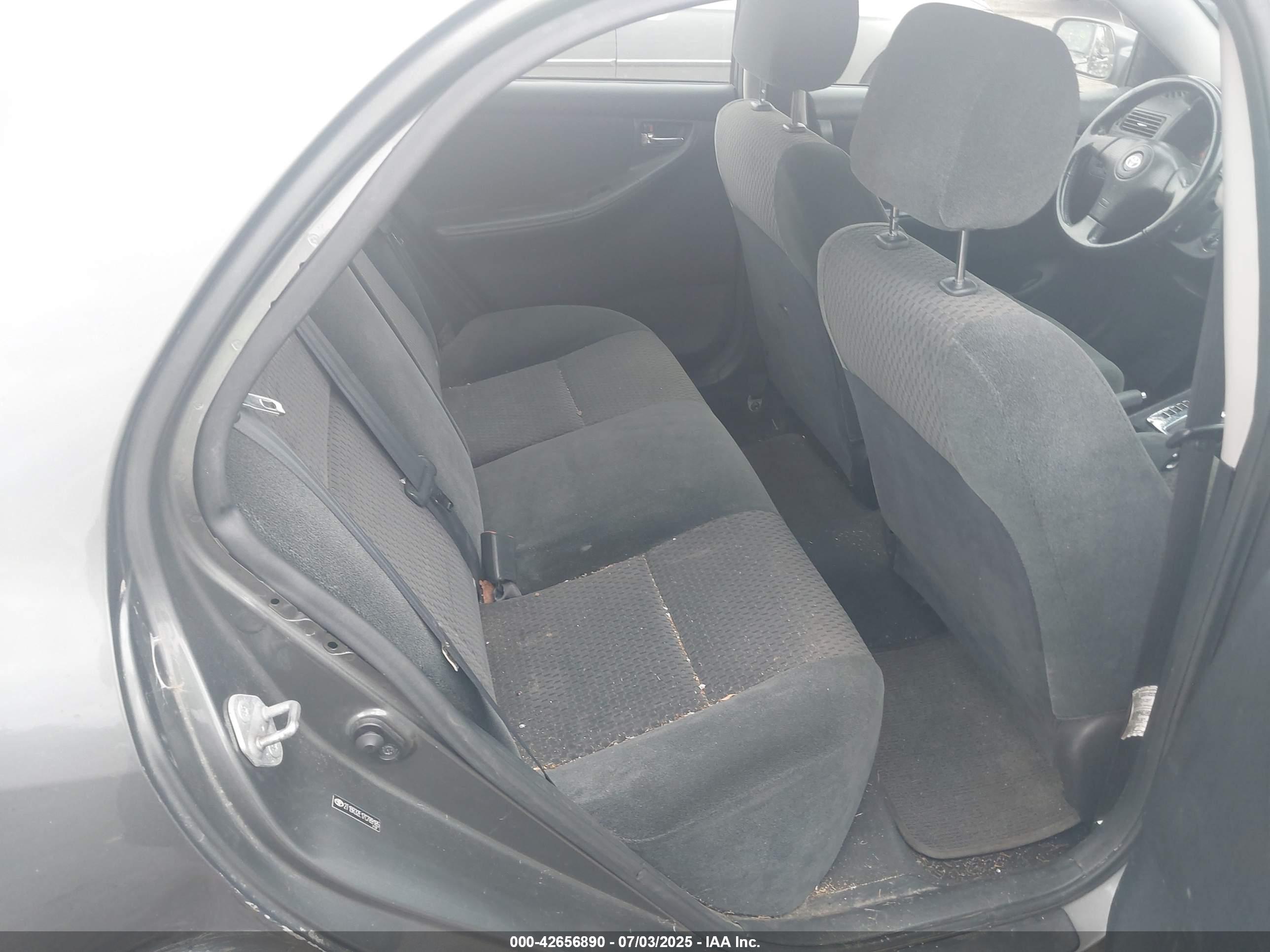 TOYOTA COROLLA image 8