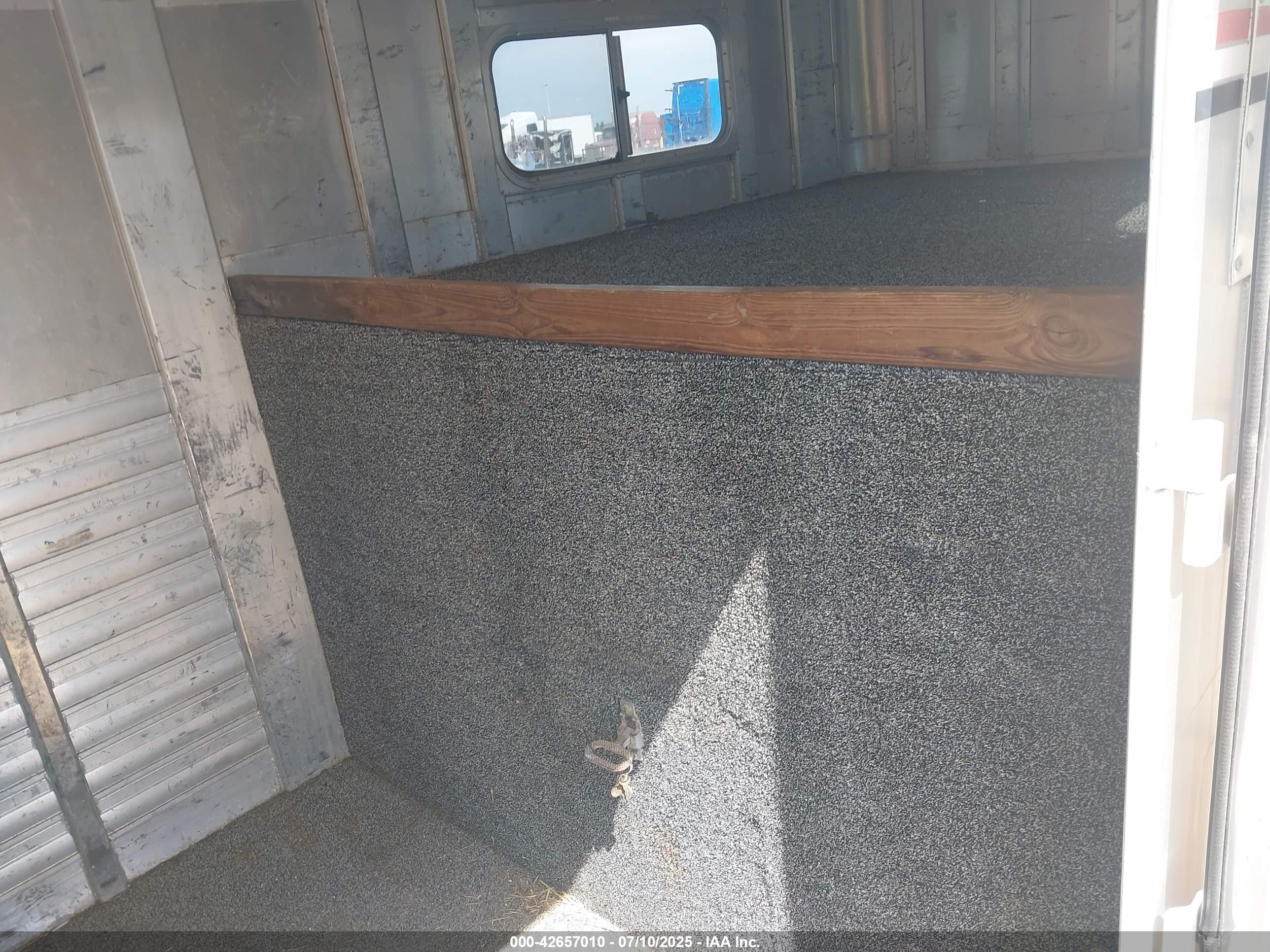TRAIL-RITE TRAILERS image 8