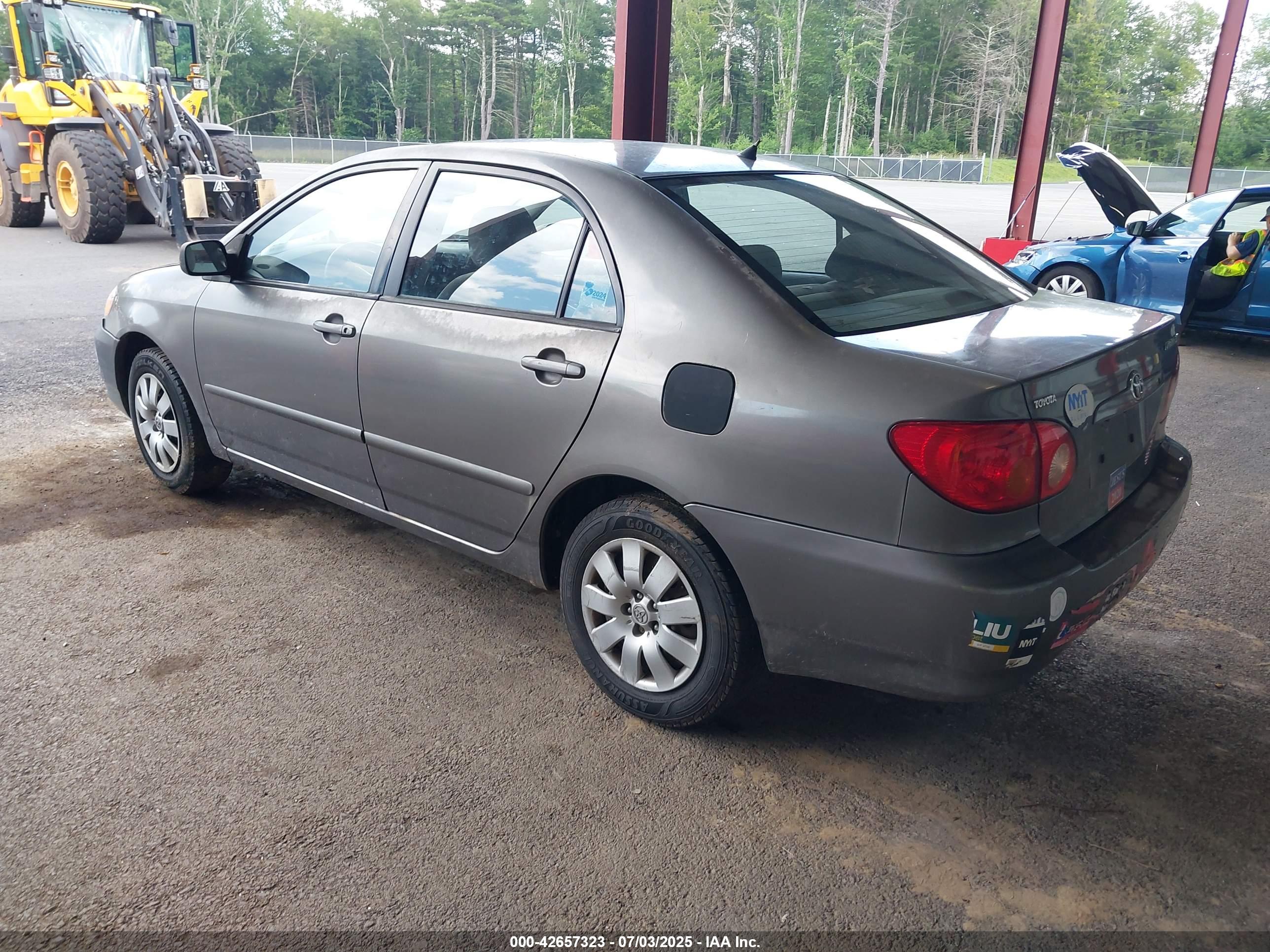 TOYOTA COROLLA image 3
