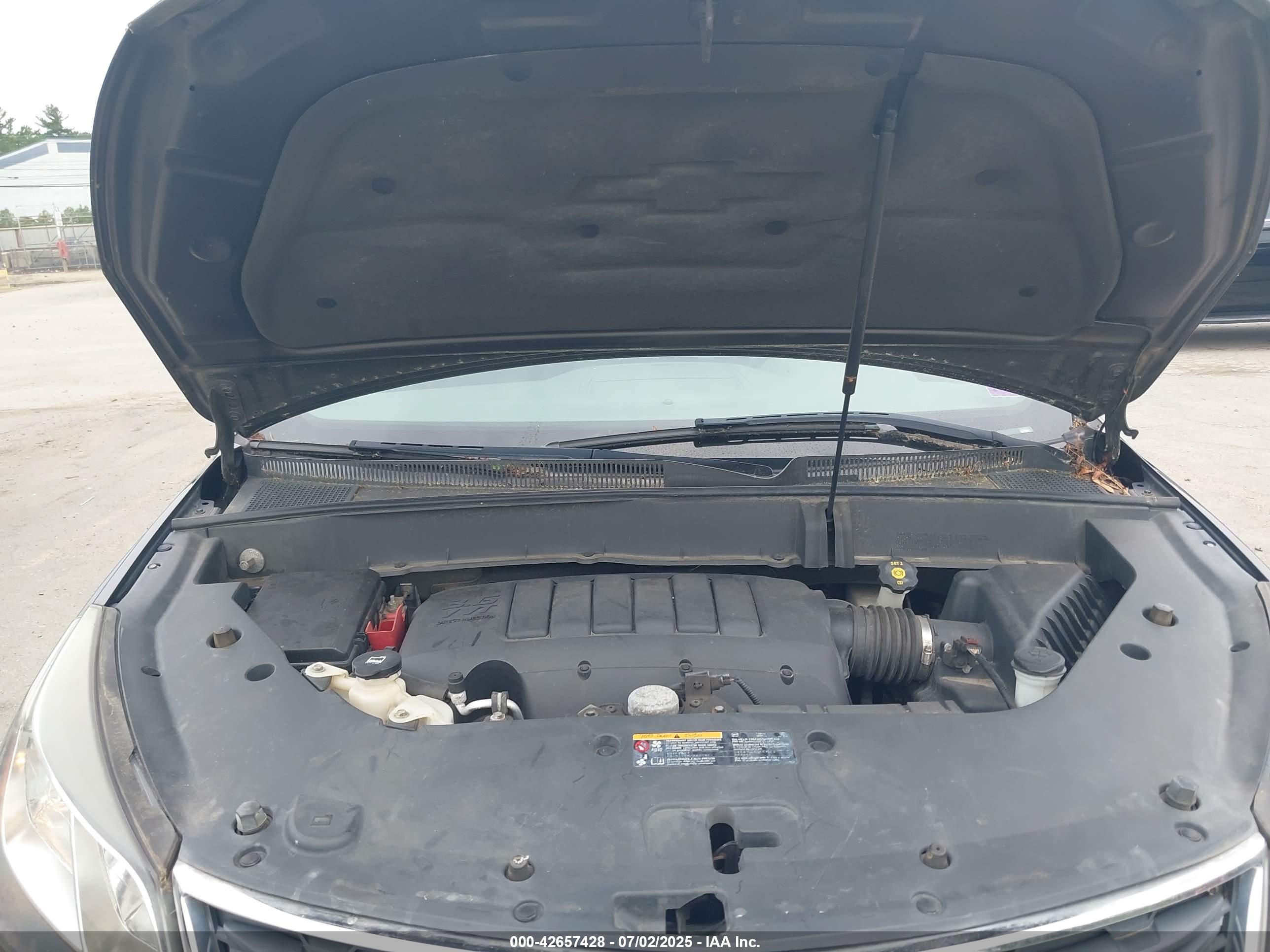 CHEVROLET TRAVERSE image 10