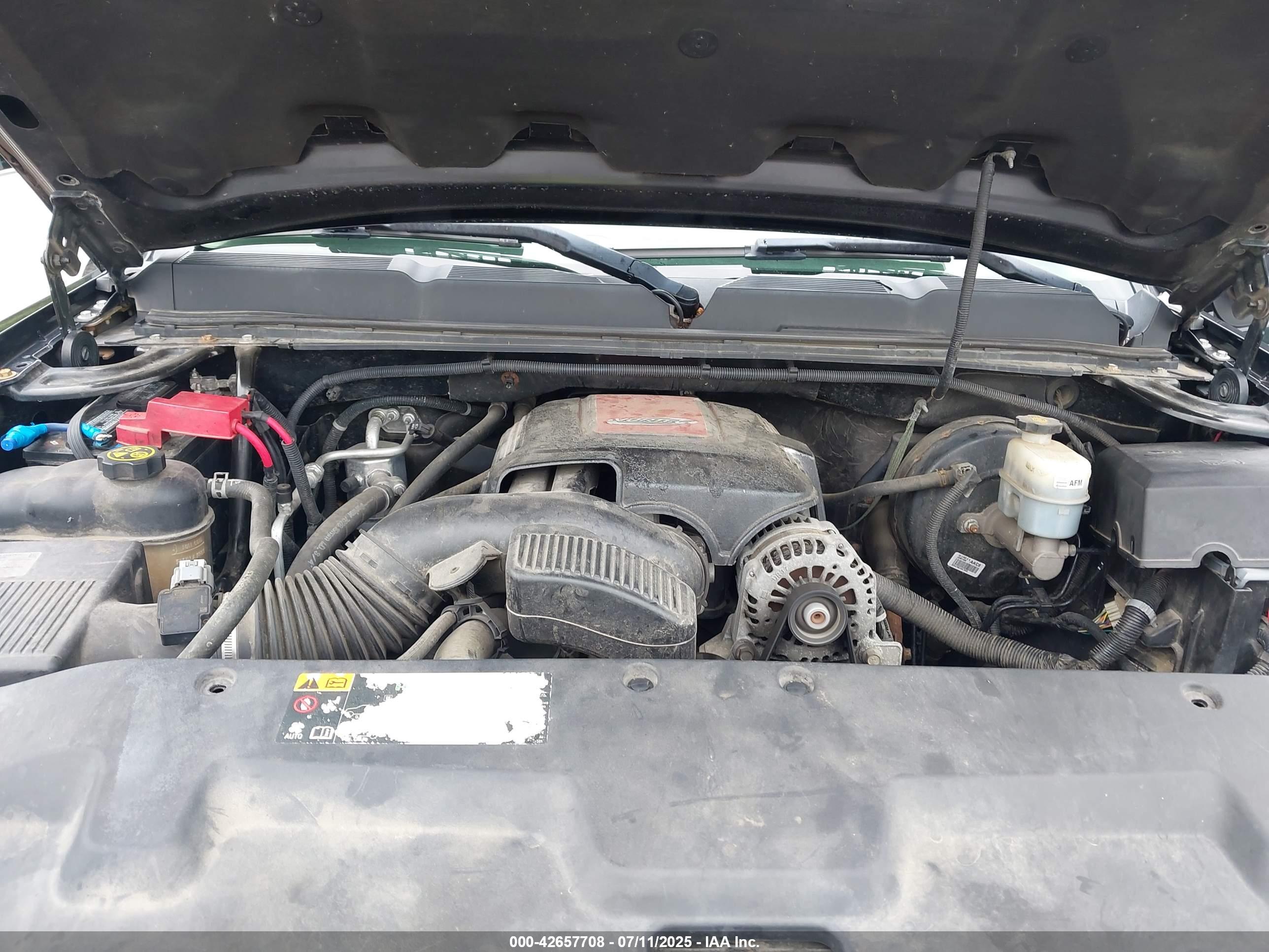 CHEVROLET SILVERADO image 10