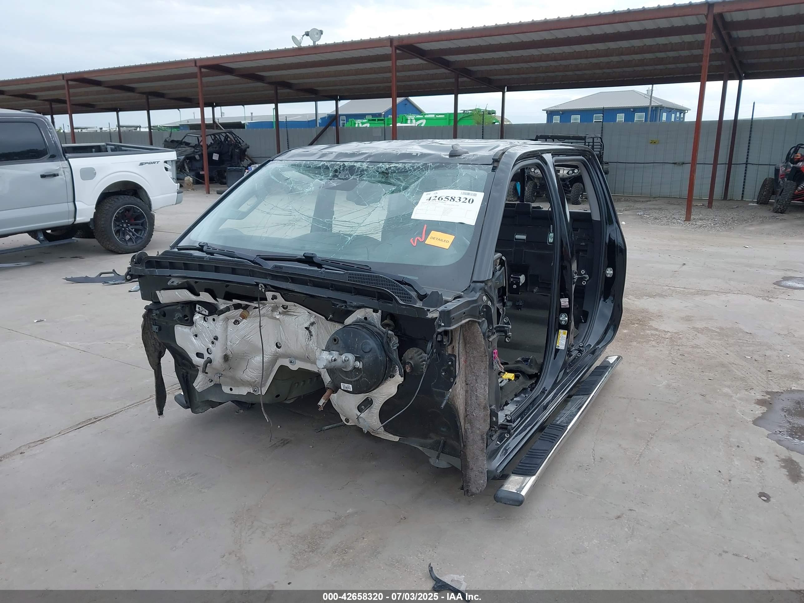CHEVROLET SILVERADO image 6